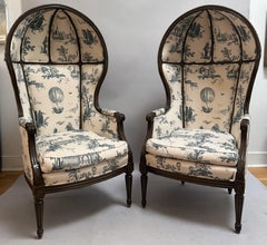 Paar französische Porter-Stühle im Louis-XVI-Stil des 19. Jahrhunderts mit Rückenlehne im Louis-XVI-Stil