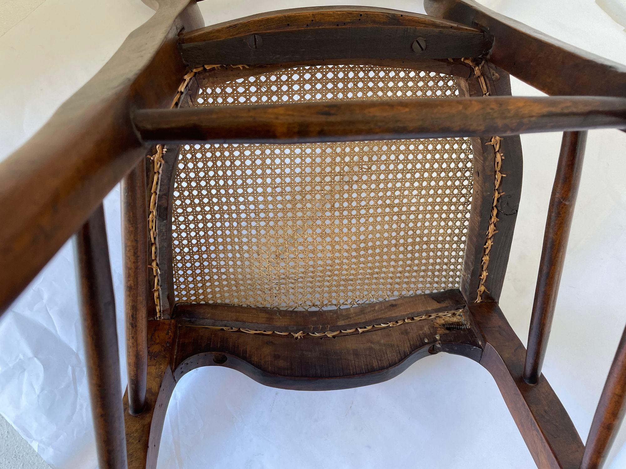 Paire de chaises provinciales françaises du 19ème siècle en vente 8