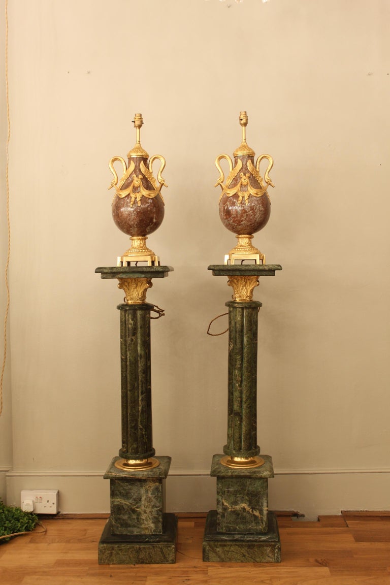 Bronzed Pair of 19th Century French Red Marble and Bronze Cassolettes Table Lamps For Sale