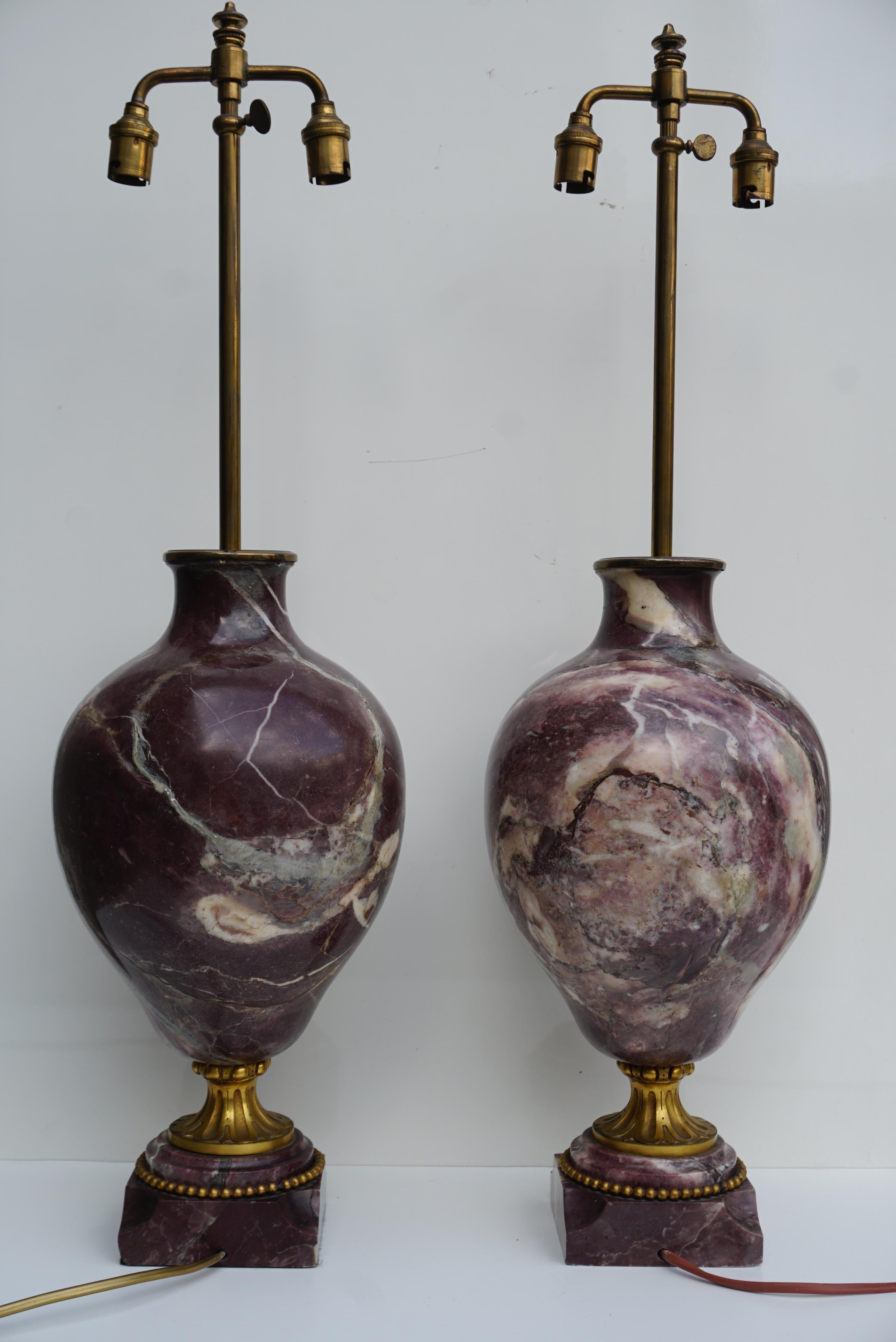 Pair of 19th Century French Red Marble and Bronze Cassolettes Table Lamps For Sale 3