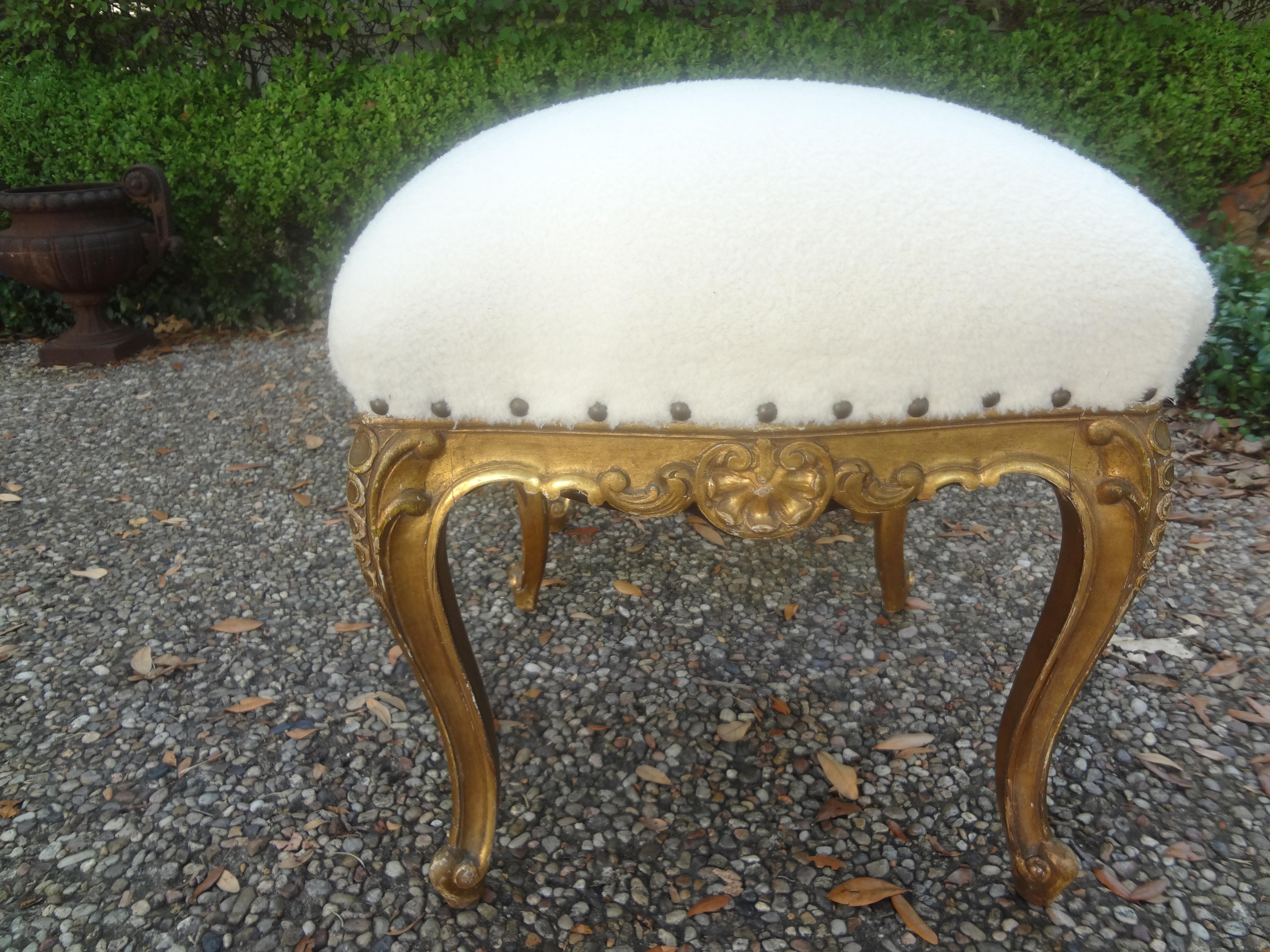 Pair Of 19th Century French Regence Style Giltwood Ottomans Or Benches For Sale 3