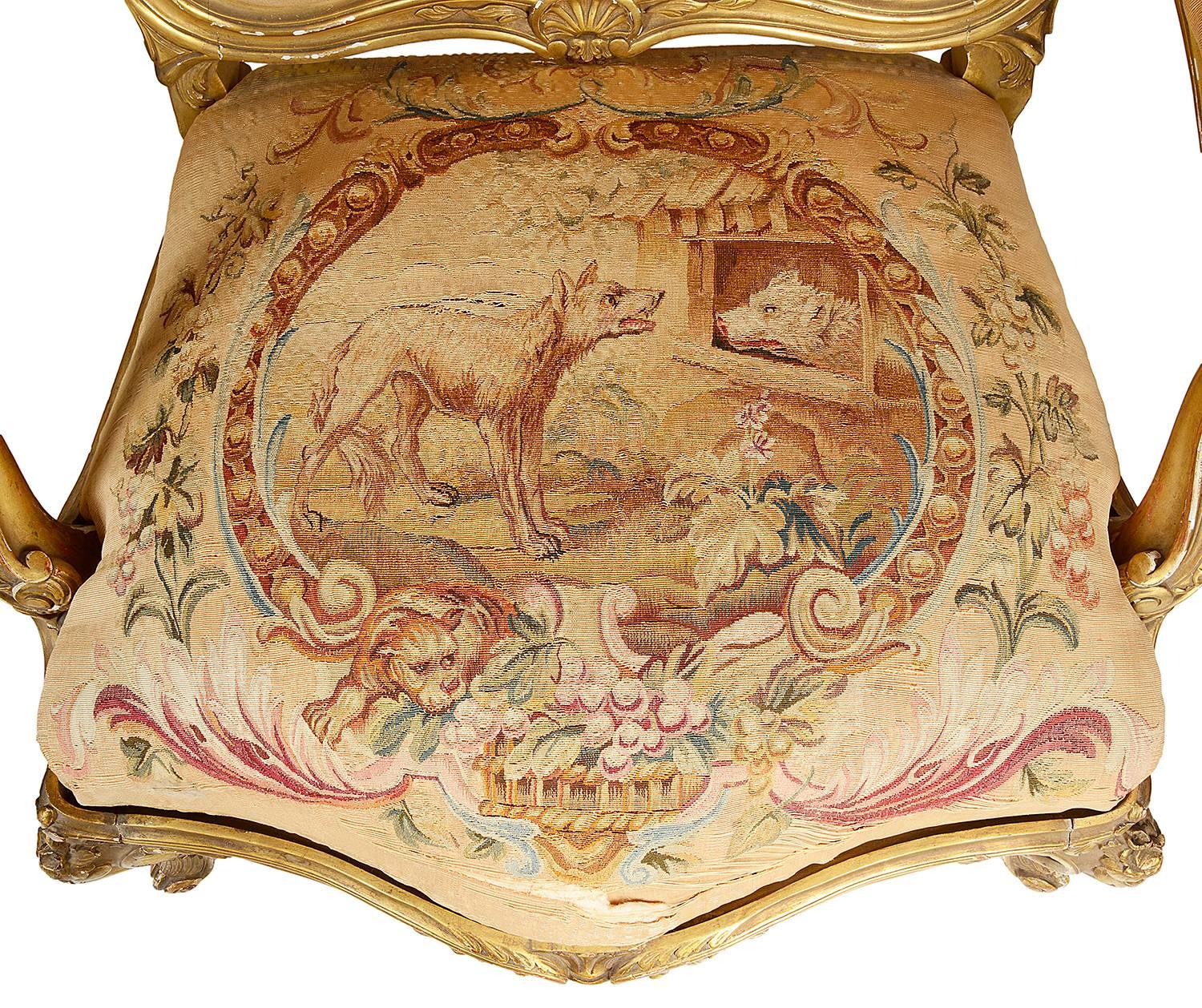 Paire de fauteuils de salon français du XIXe siècle en vente 1