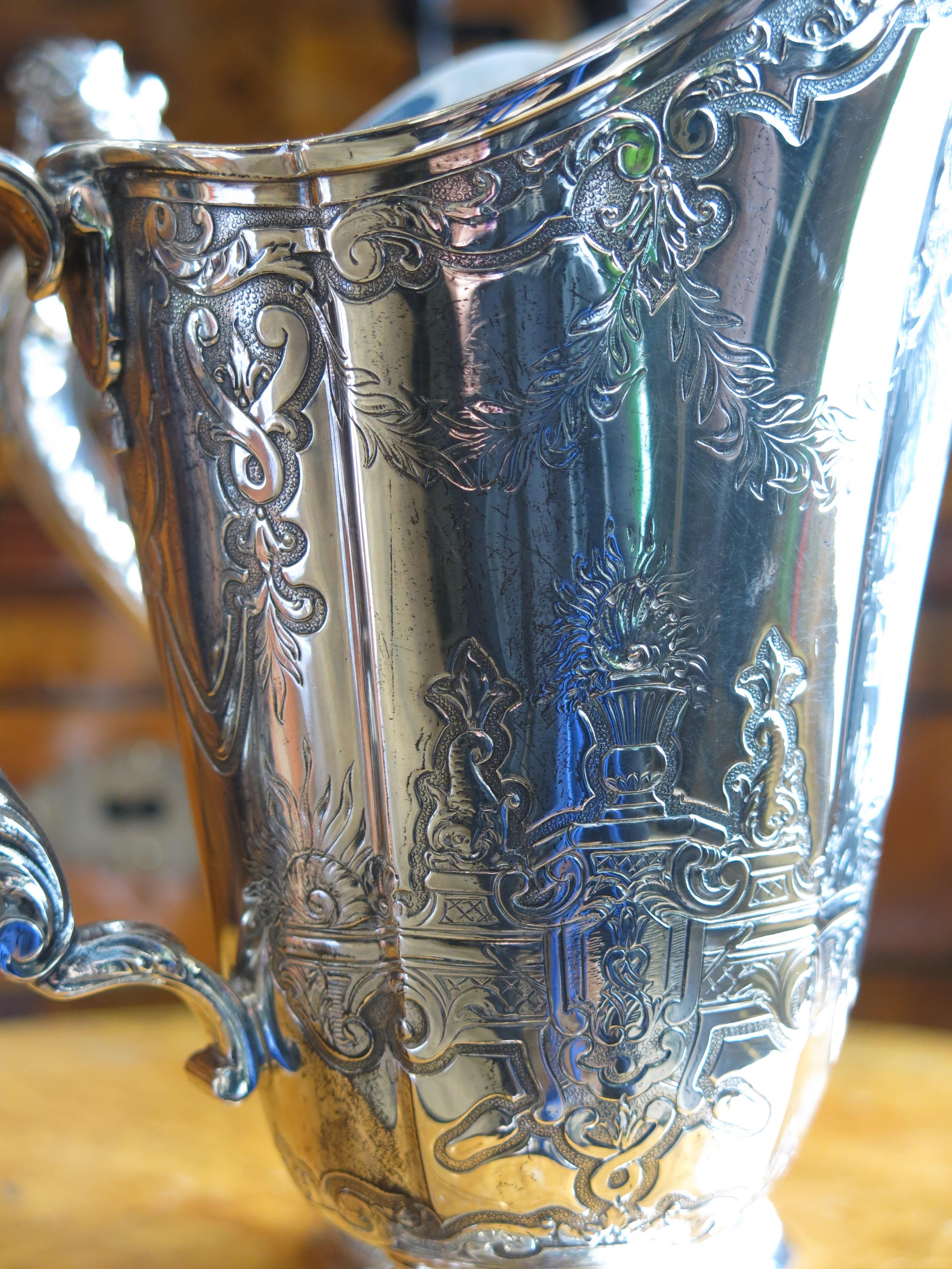 Pair of 19th Century French Silver Jars For Sale 3