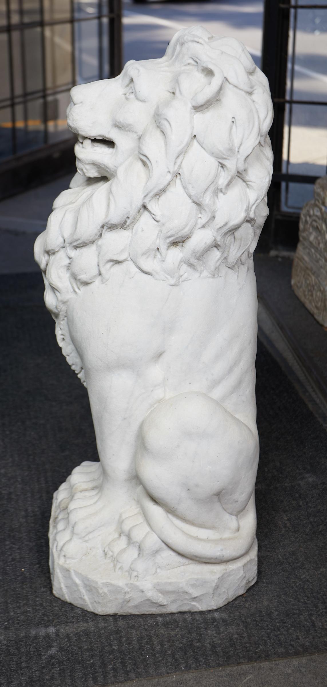 Pair of French Statuary Marble Garden Lions For Sale 1
