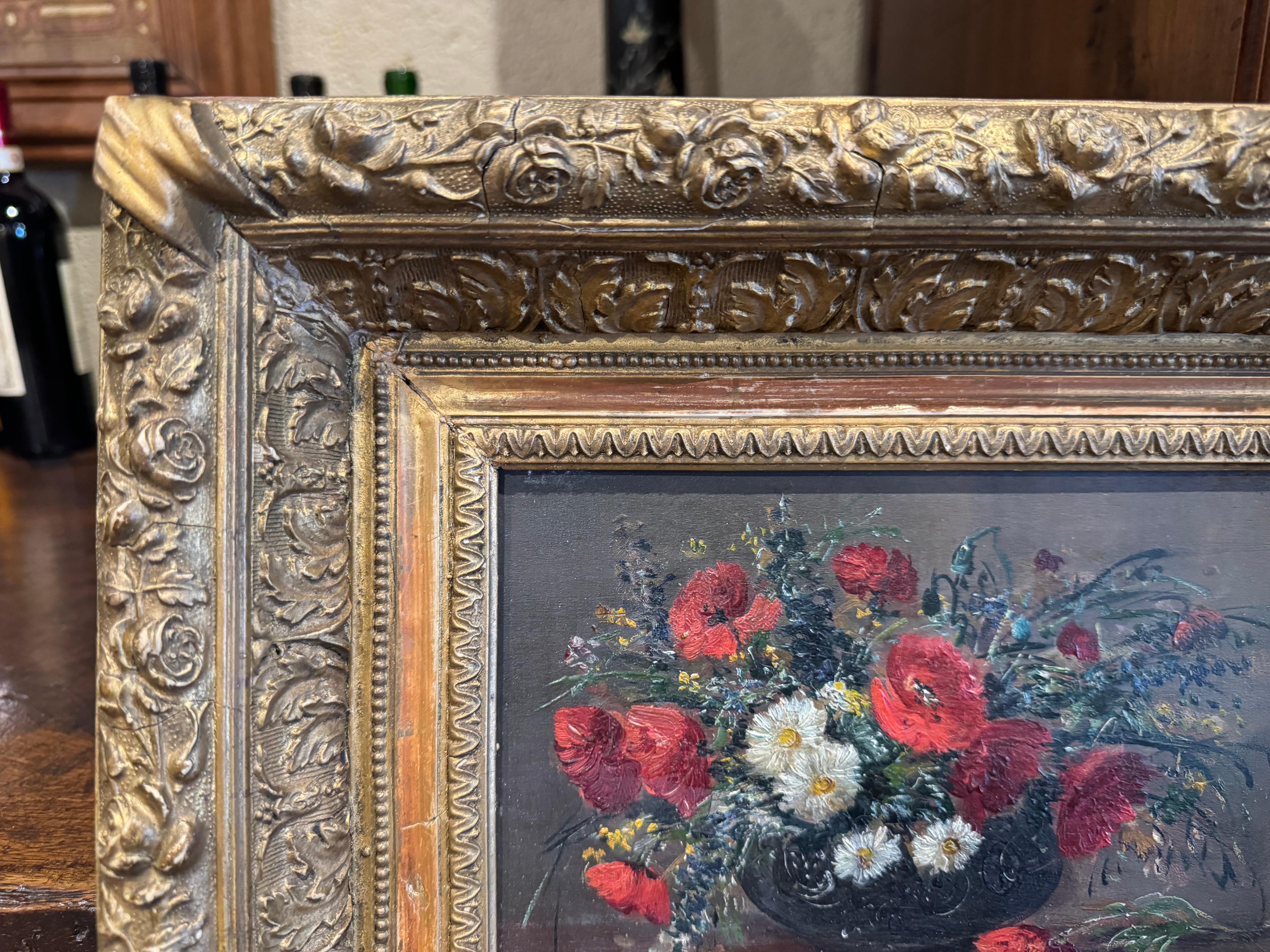 Paar französische Stillleben-Blumengemälde des 19. Jahrhunderts in geschnitzten vergoldeten Rahmen (Leinwand) im Angebot