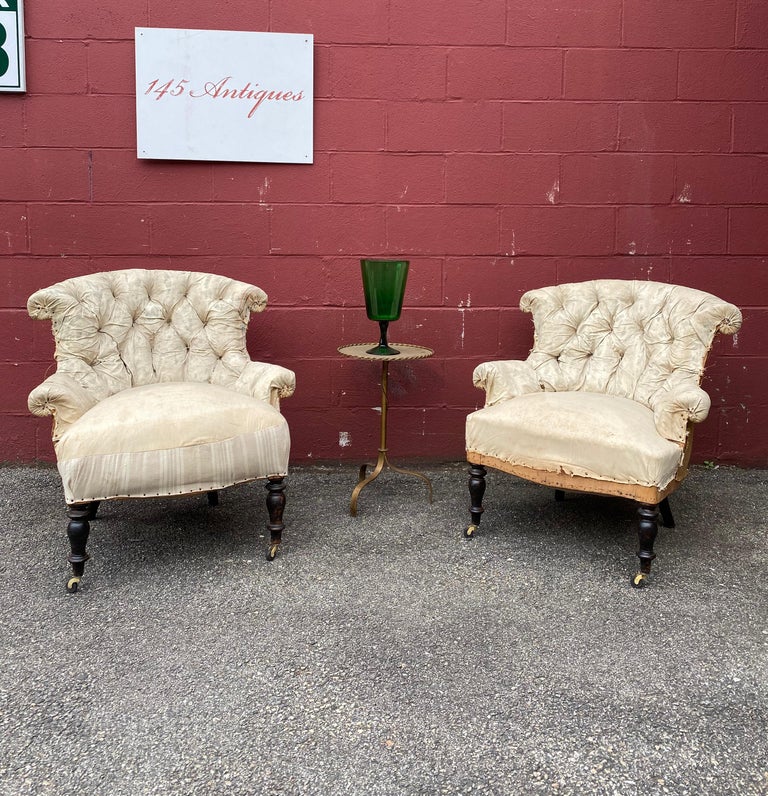 Pair of 19th Century French Tufted Armchairs in Muslin For Sale 10