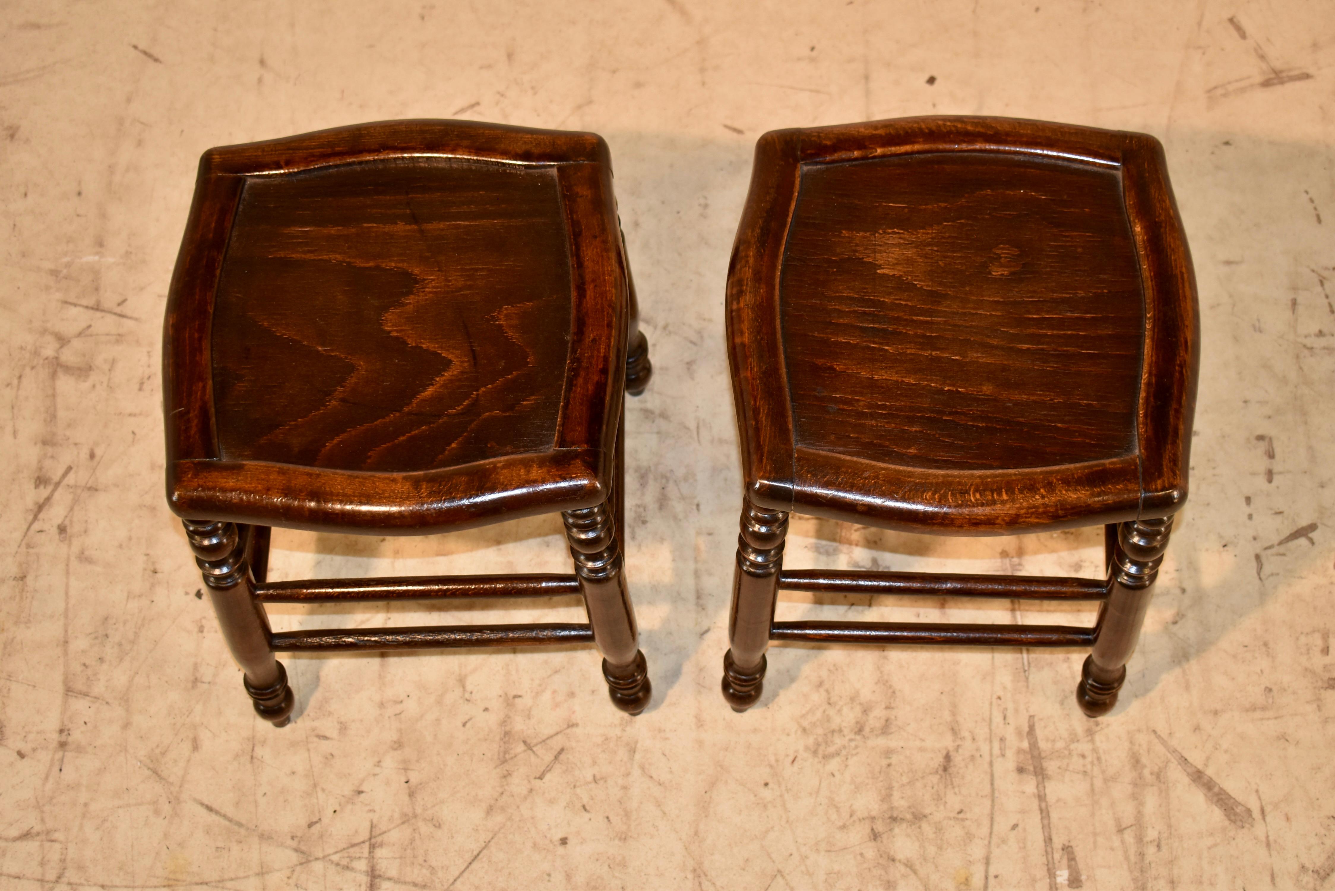 Pair of 19th Century French Turned Stools For Sale 1