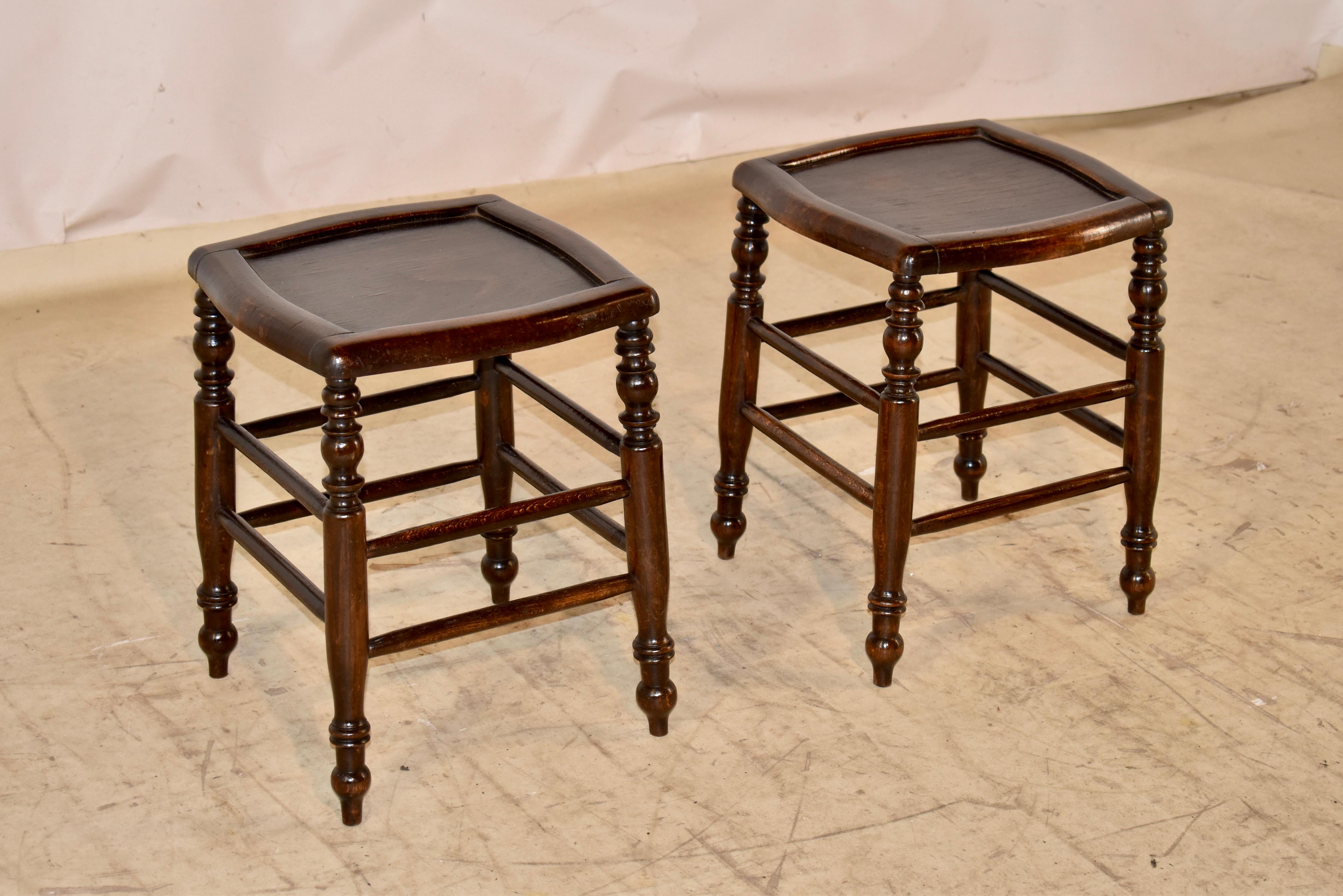 Pair of 19th Century French Turned Stools For Sale 3