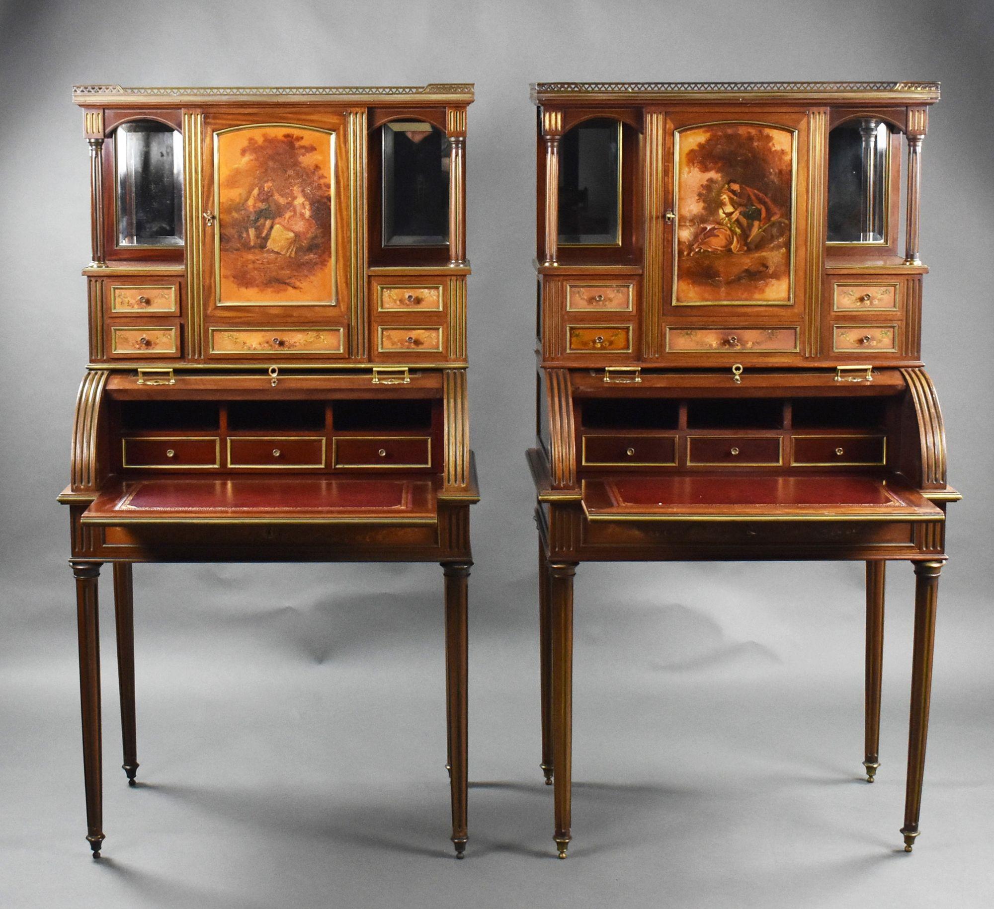 Coppia di scrivanie con piano a cilindro in Vernis Martin francese del XIX secolo in vendita 2