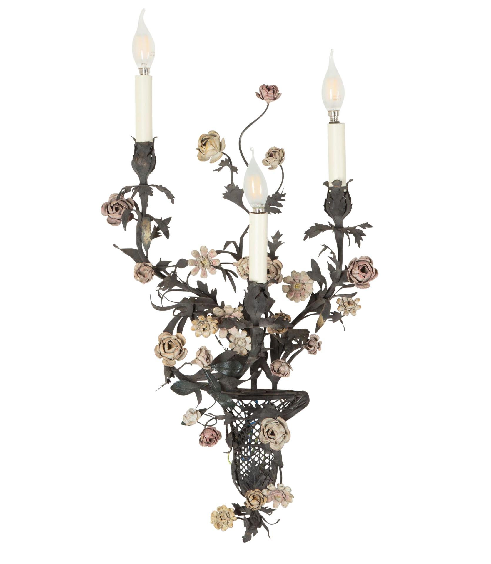 Pair of 19th Century French Wall Lights Bon état - En vente à Tetbury, Gloucestershire