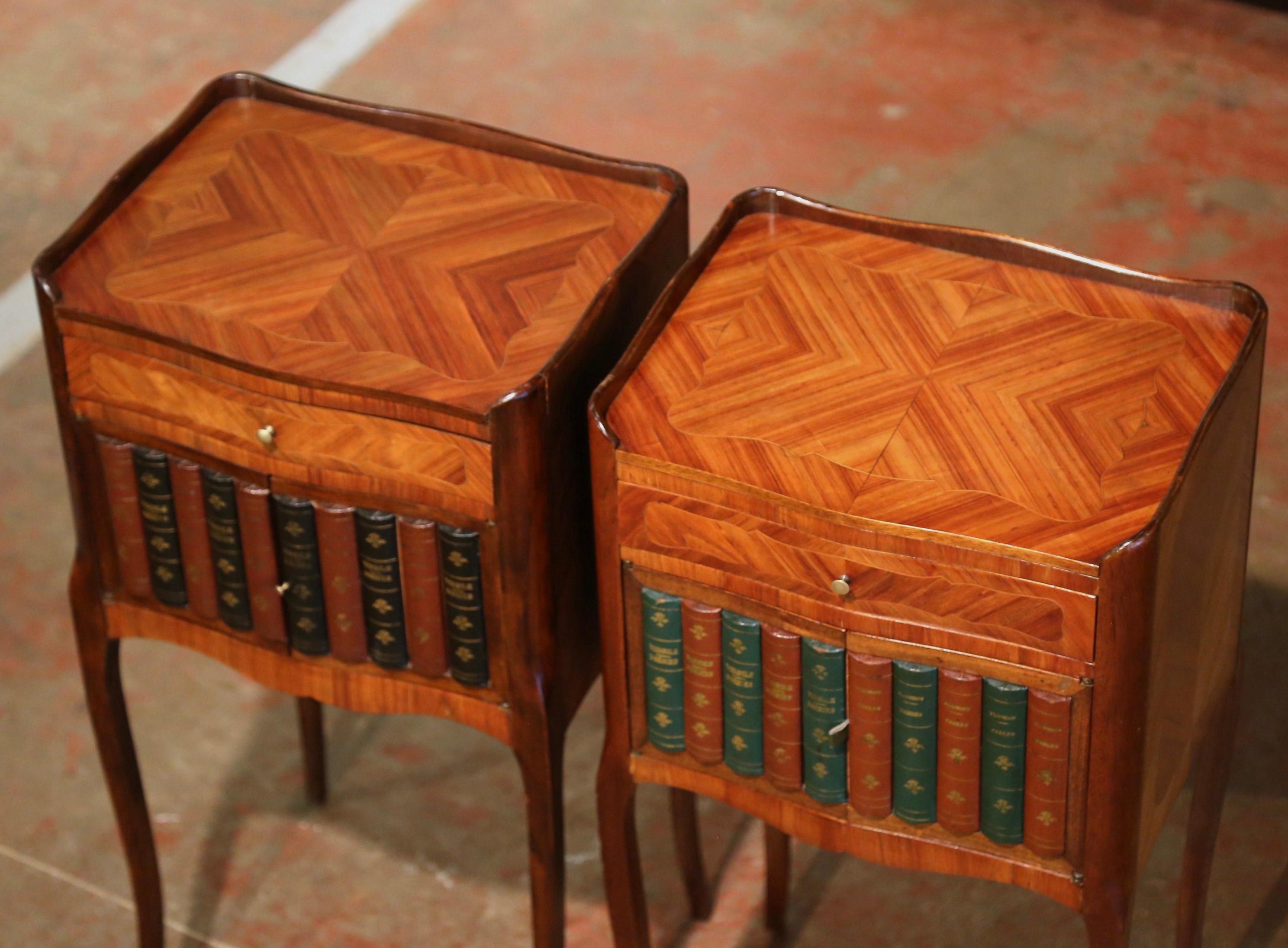 Pair of 19th Century French Walnut Nightstands with Leather Book Spine Doors In Excellent Condition For Sale In Dallas, TX