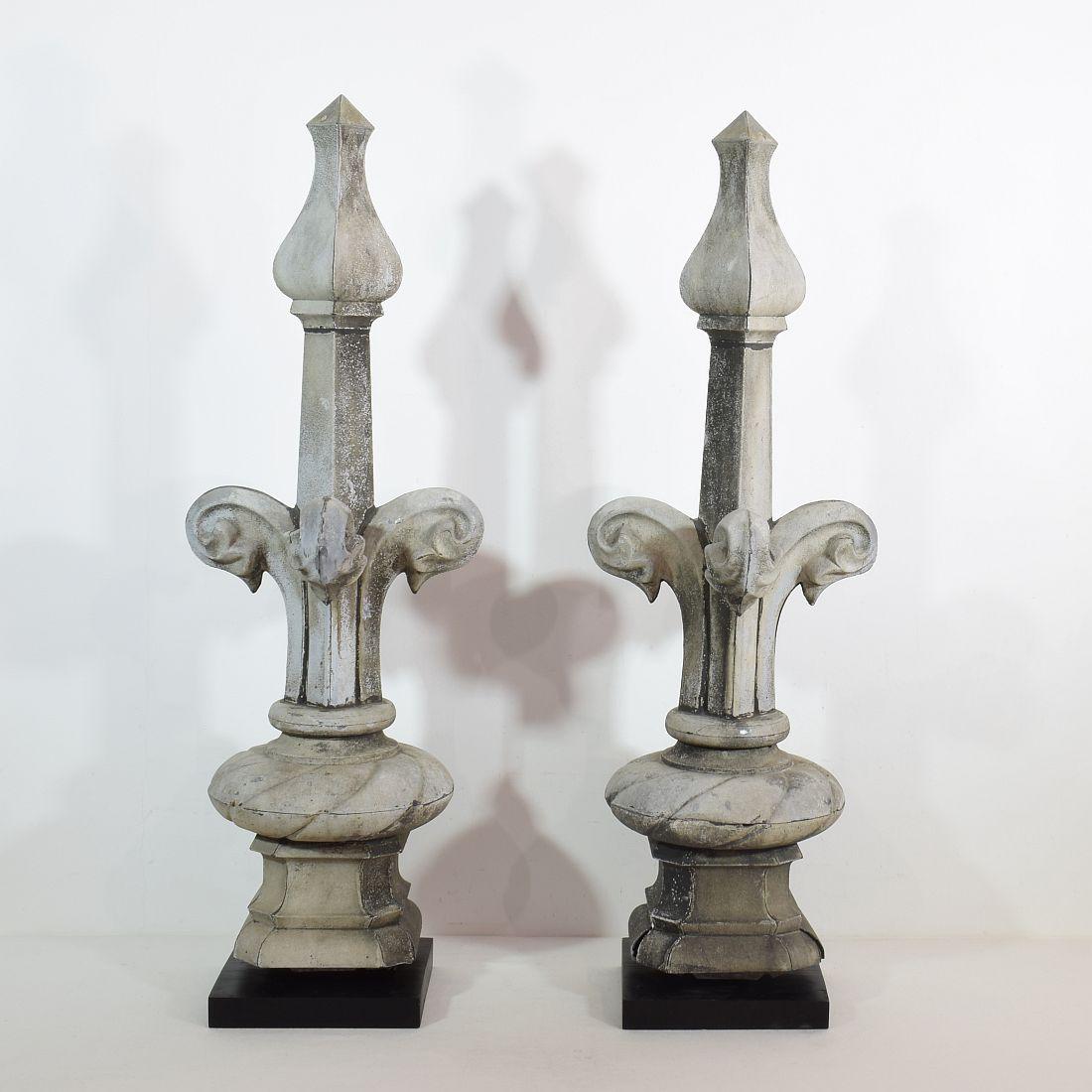 zinc finials