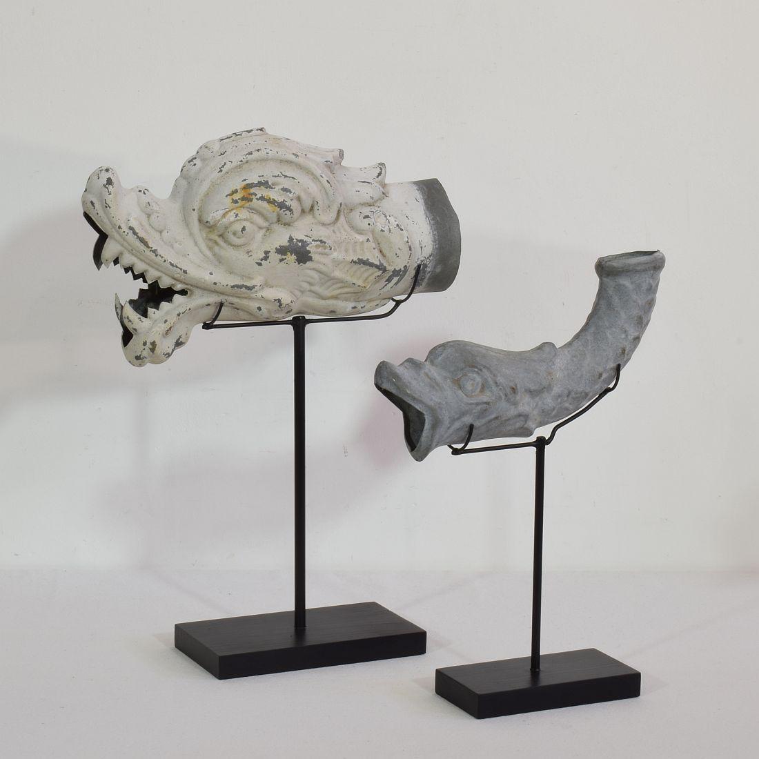 Pair of 19th Century French Zinc Roof Ornaments/ Gargoyles In Good Condition In Buisson, FR