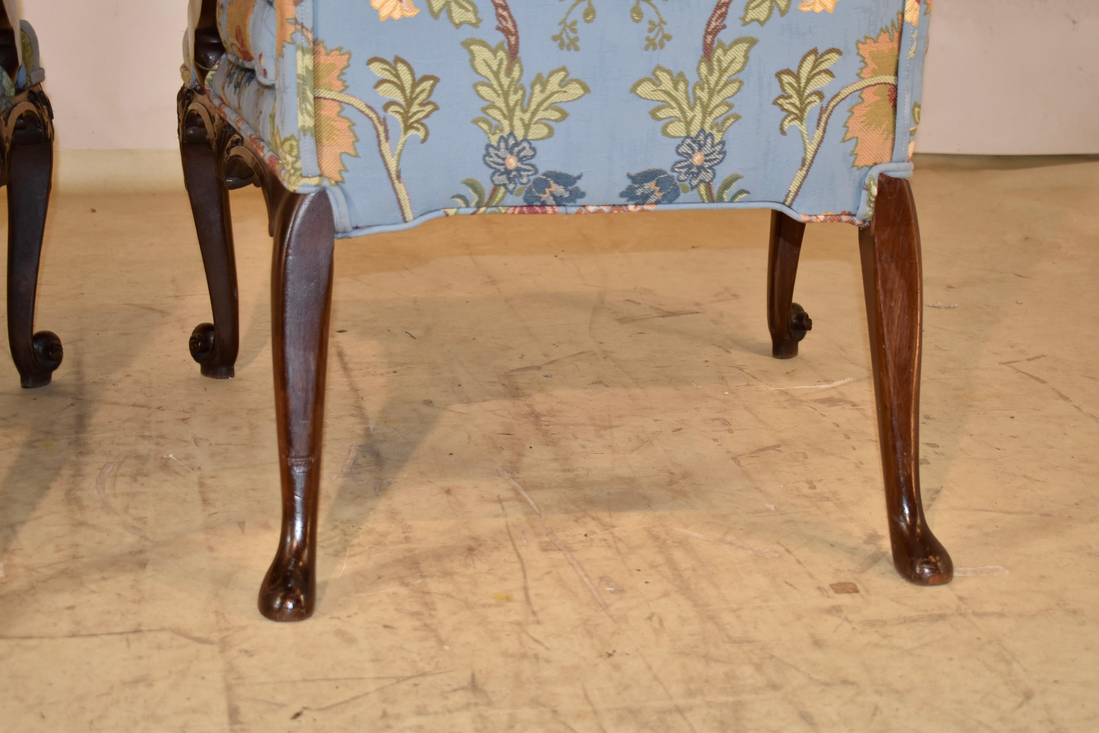 Pareja de sillas Gainsborough del siglo XIX en venta 5