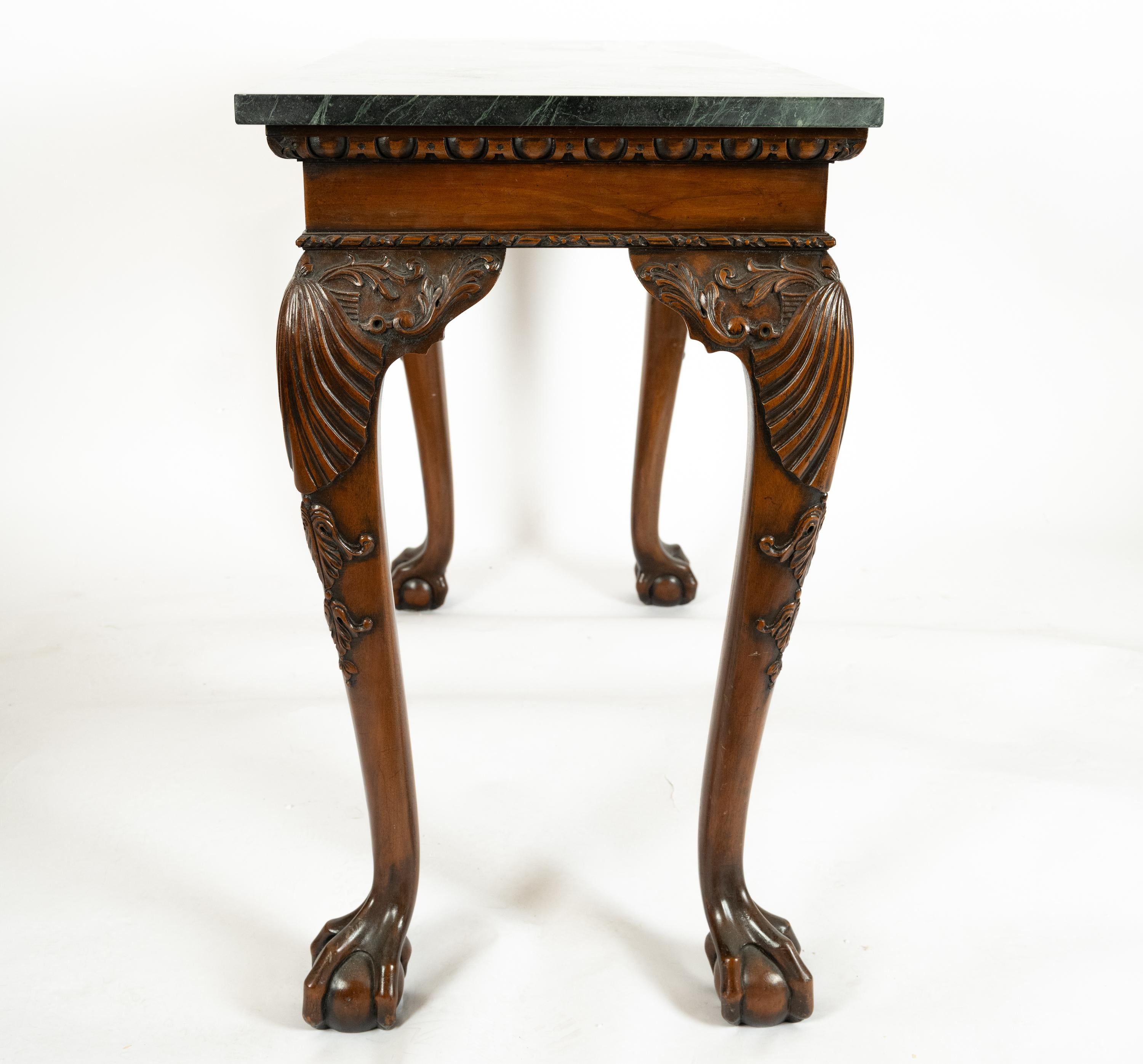 19th Century Pair of Georgian-Style Console Tables For Sale