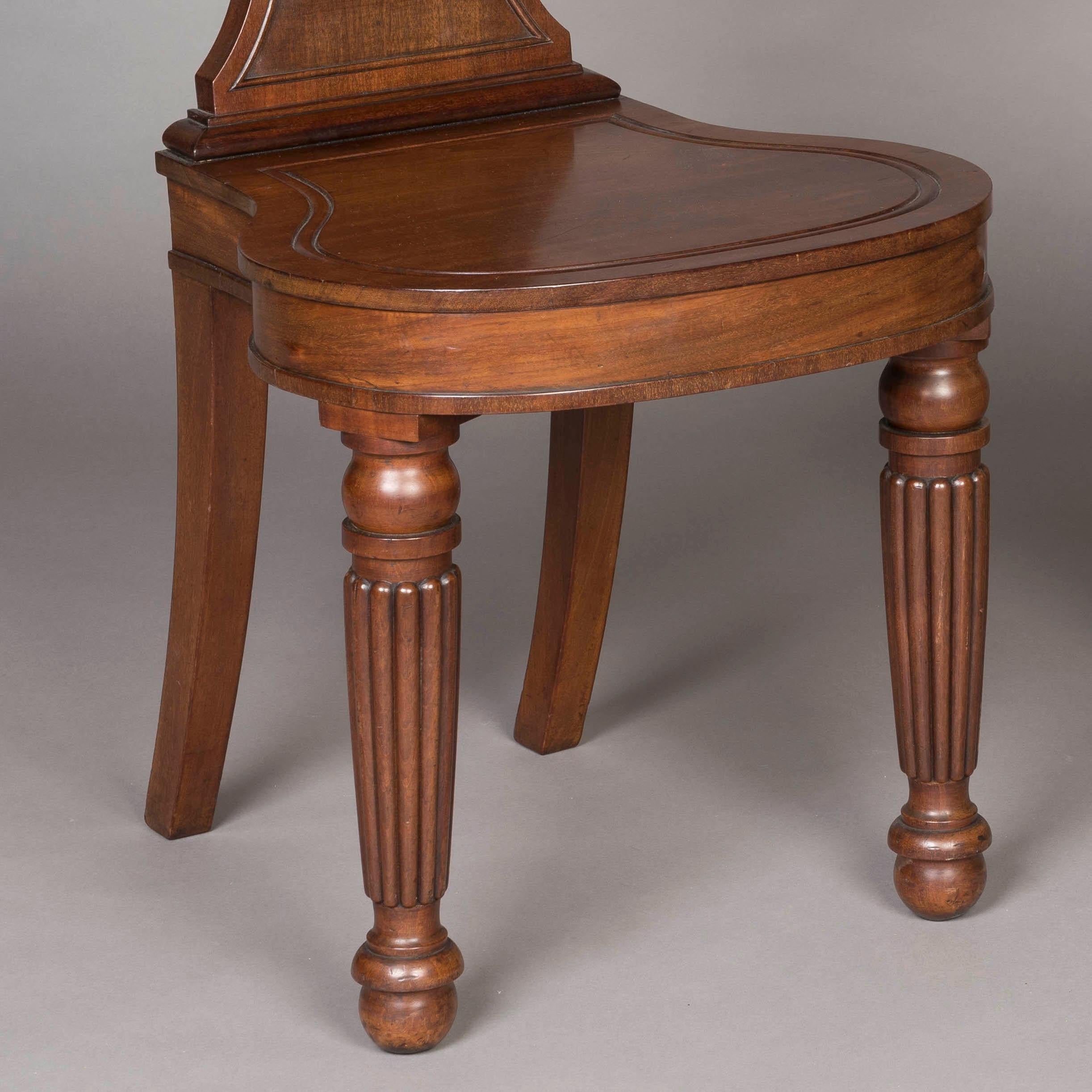 Hand-Carved Pair of 19th Century Georgian Period Carved Mahogany Chairs For Sale