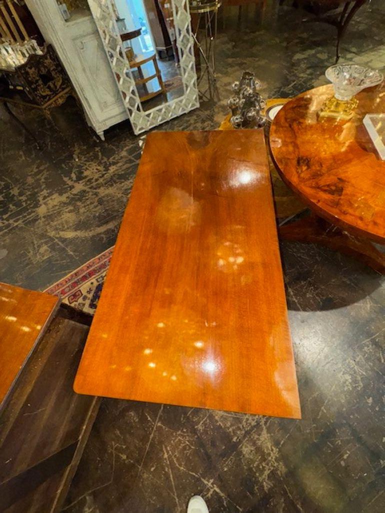 Noce Coppia di commodes Biedermeier tedeschi del XIX secolo in vendita
