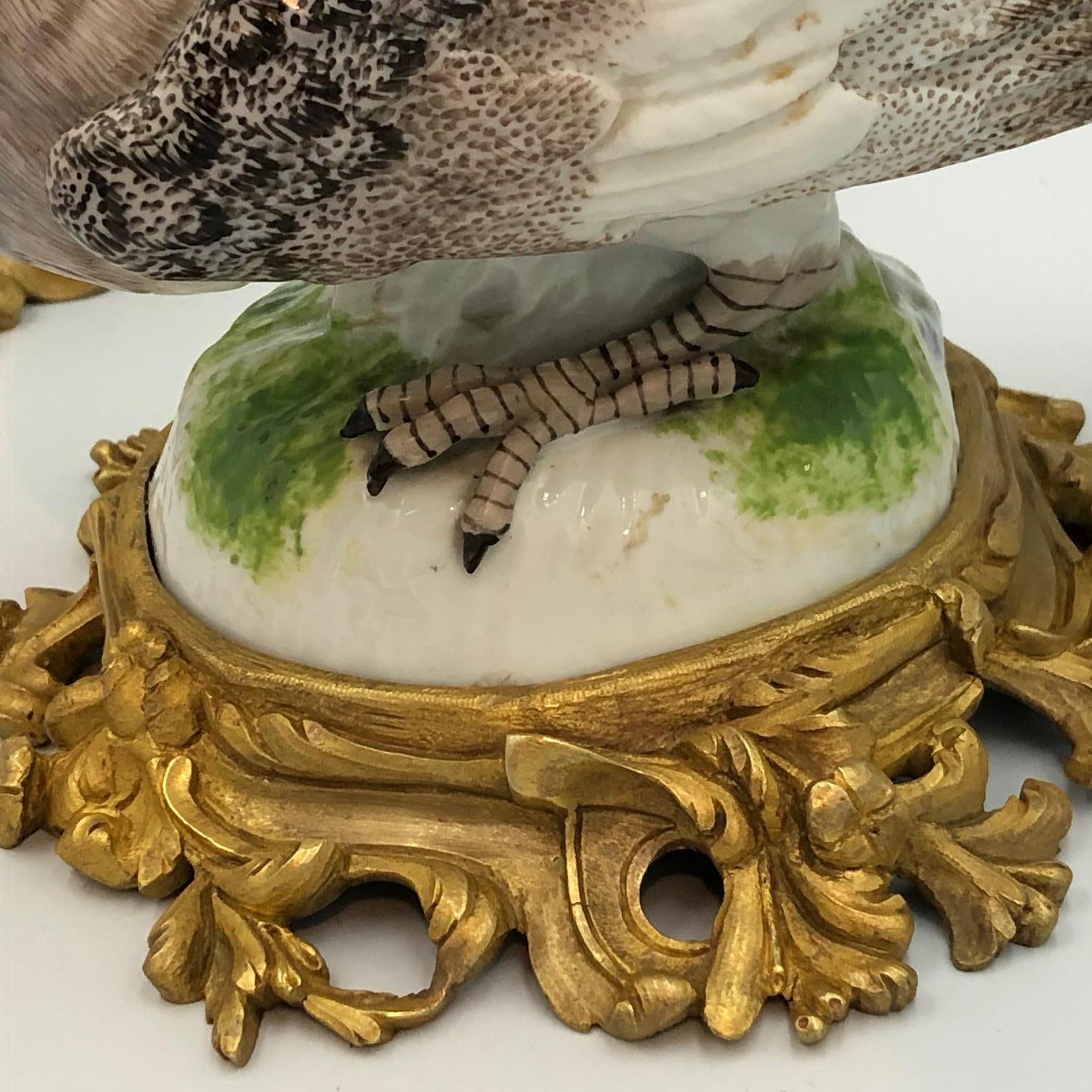 Pair of 19th Century Samson Porcelain Birds For Sale 1
