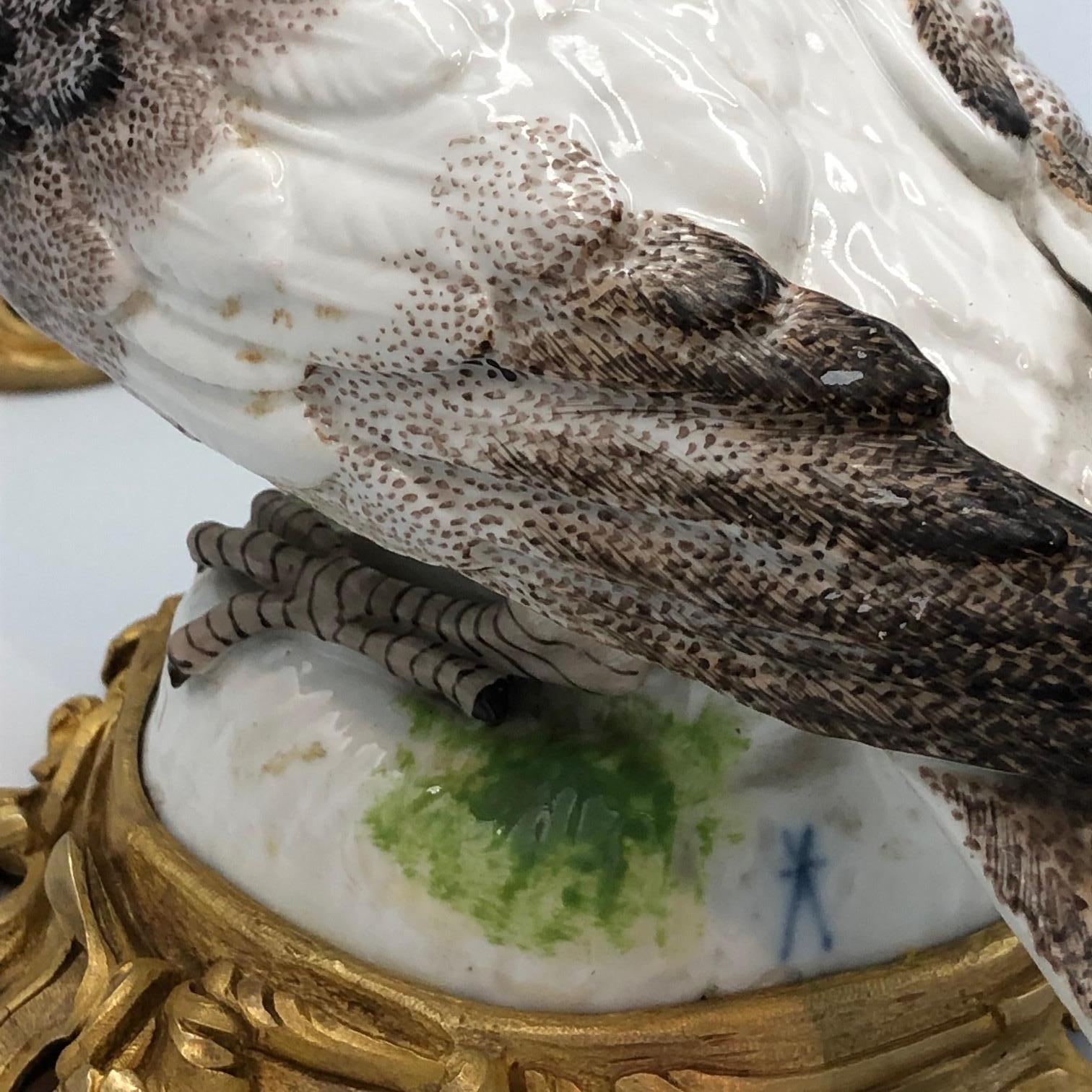 Pair of 19th Century Samson Porcelain Birds For Sale 2