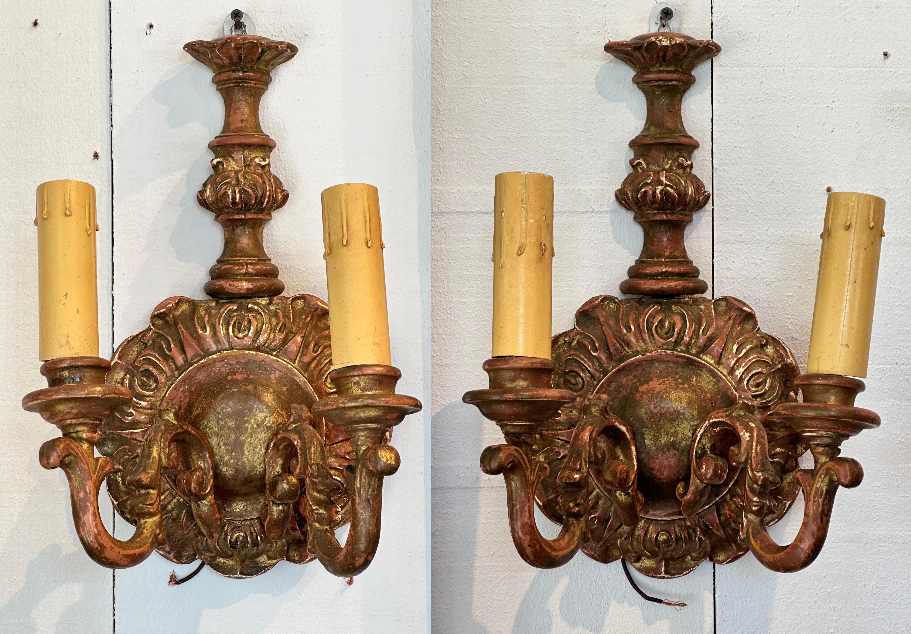 Pair of 19th Century Gilded Sconces In Good Condition For Sale In Charlottesville, VA