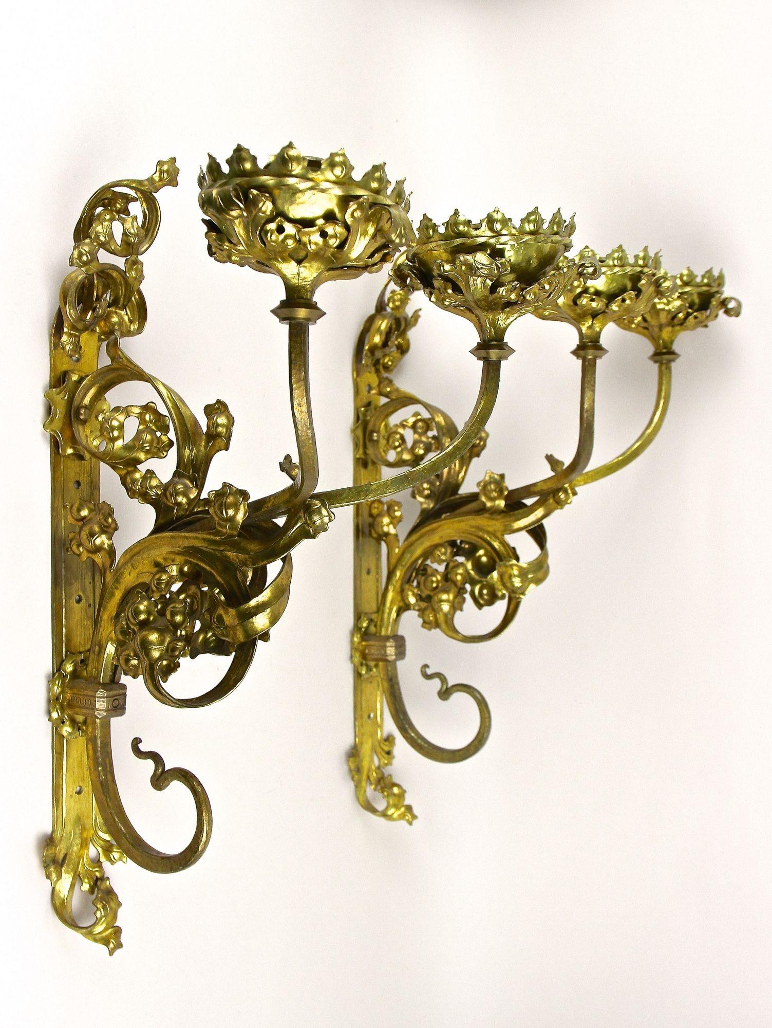 Pair Of 19th Century Gilt Baroque Candle Wall Sconces, Austria circa 1890 For Sale 13
