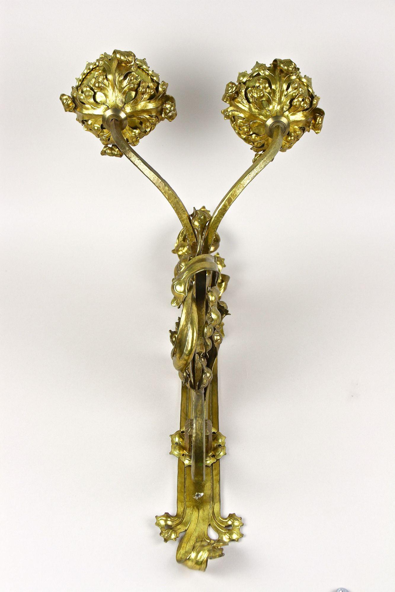 Brass Pair Of 19th Century Gilt Baroque Candle Wall Sconces, Austria circa 1890 For Sale