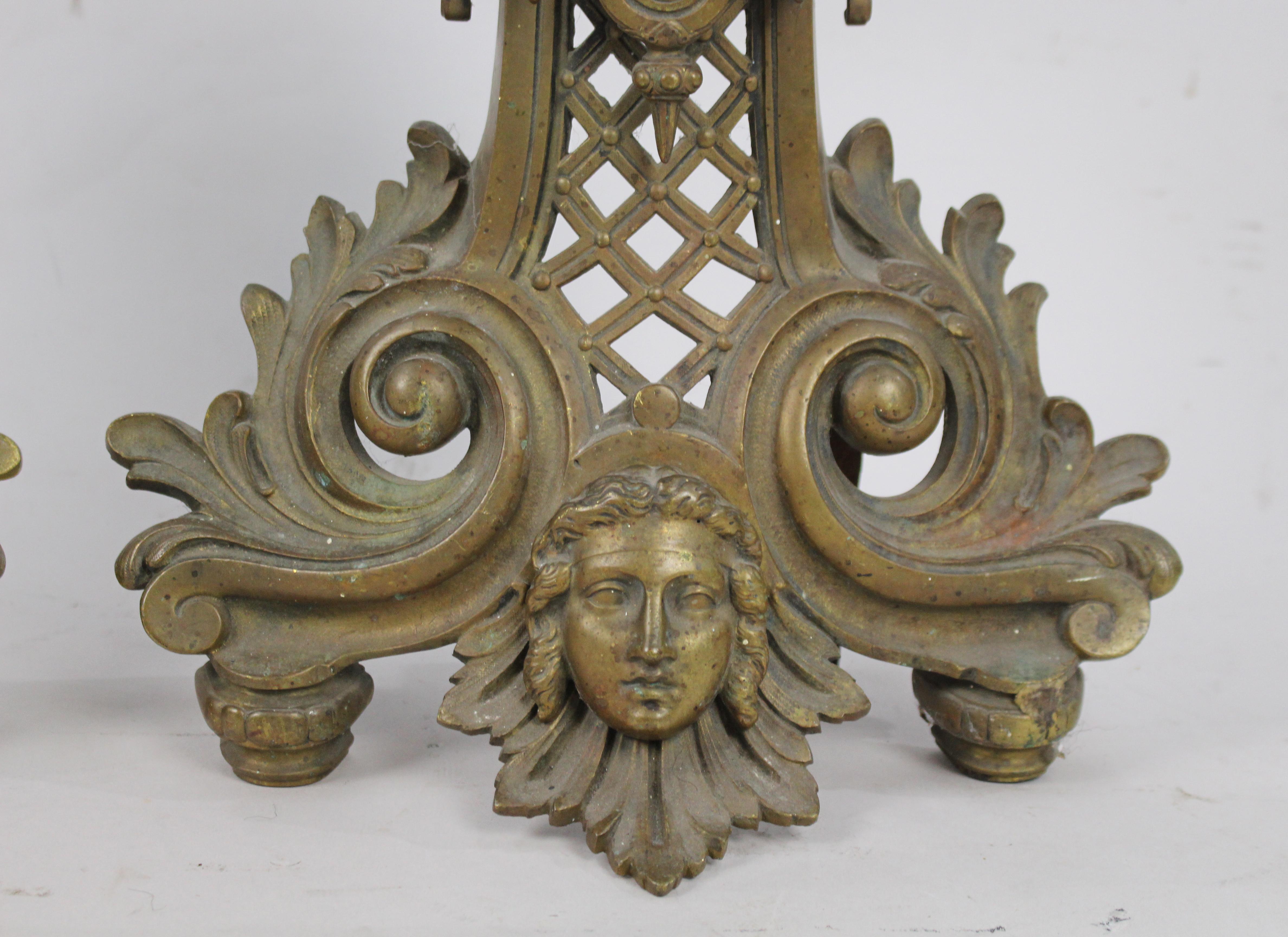 Pair of 19th Century Gilt Bronze Neoclassical Fire Chenets c.1860 For Sale 1