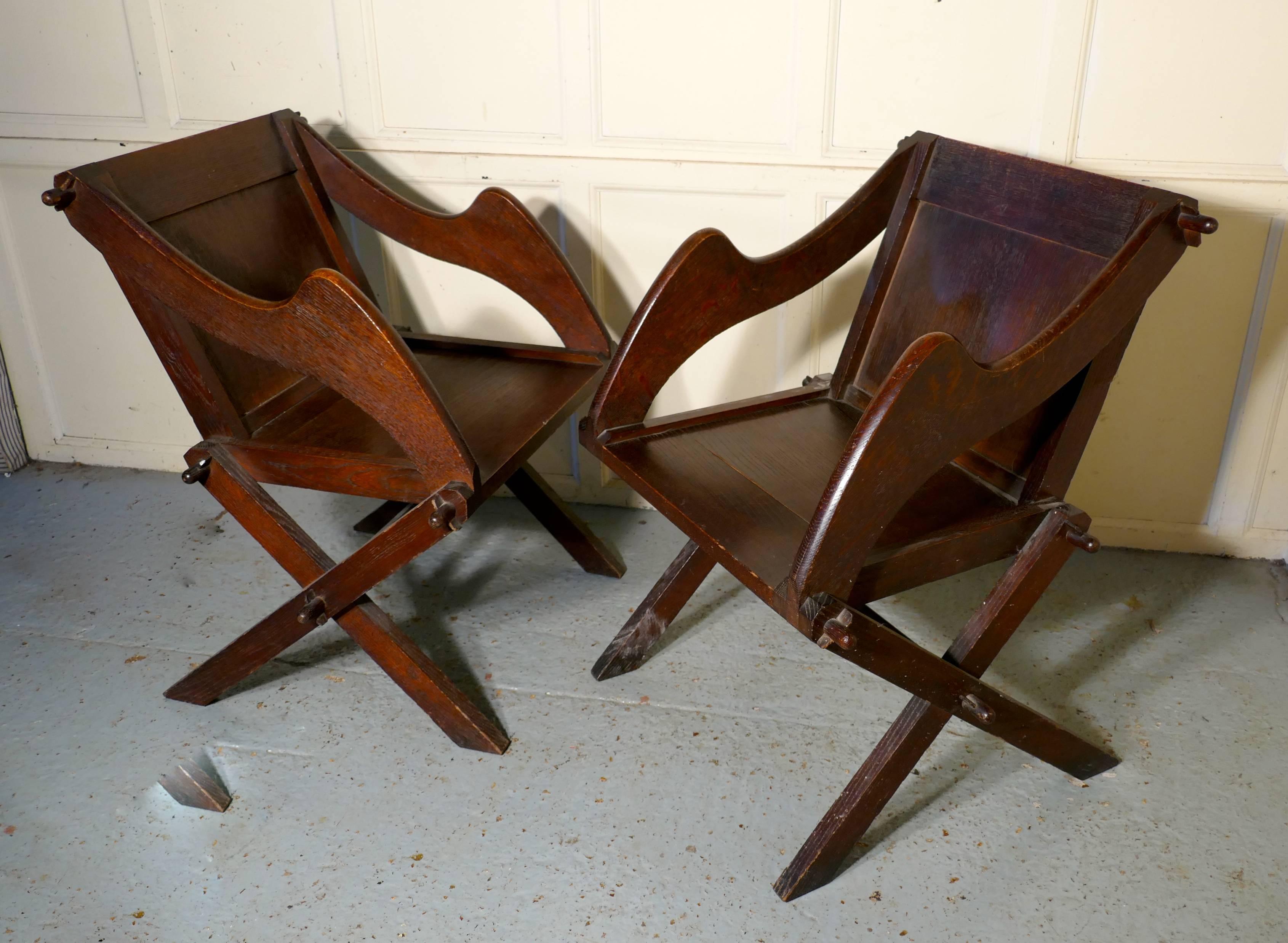 Pair of 19th Century Glastonbury Chairs in Oak For Sale 1