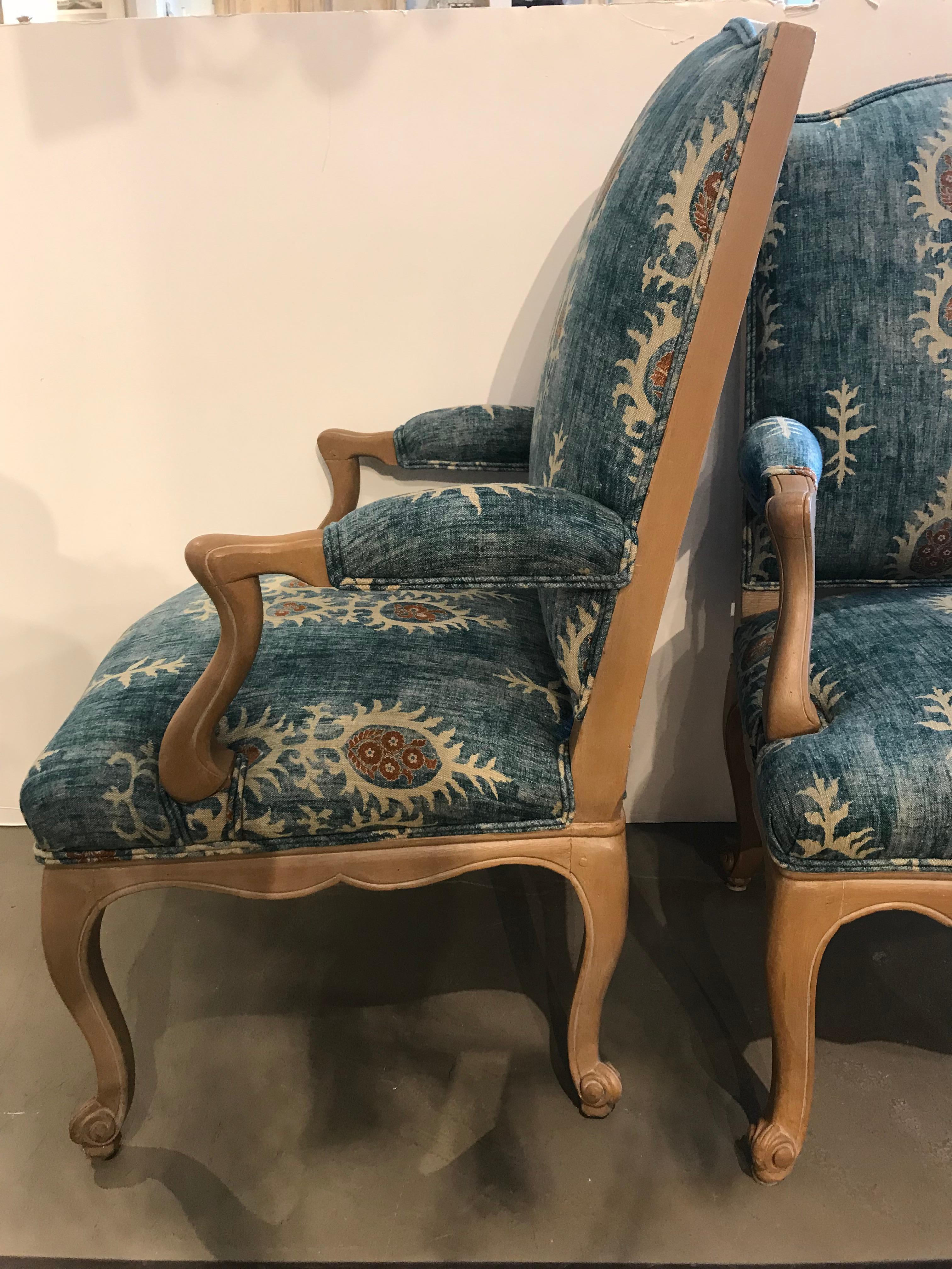 Hand-Painted Pair of 19th Century Glaze Painted Armchairs For Sale
