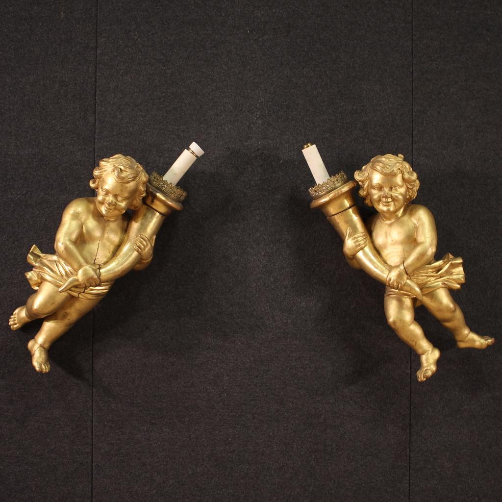 Pair of 19th Century Gold Wood Italian Cherubs Sculptures, 1830 In Good Condition In Vicoforte, Piedmont