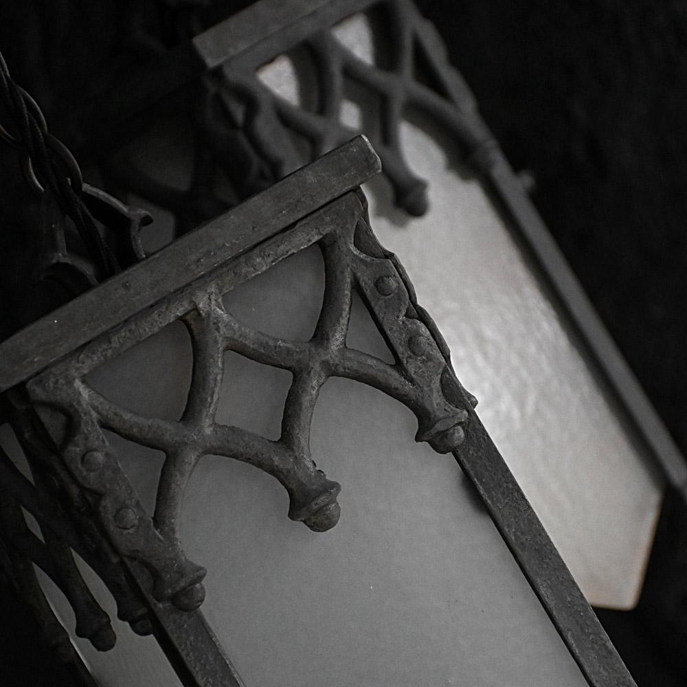 Gotico Coppia di lampade gotiche inglesi del XIX secolo in vendita