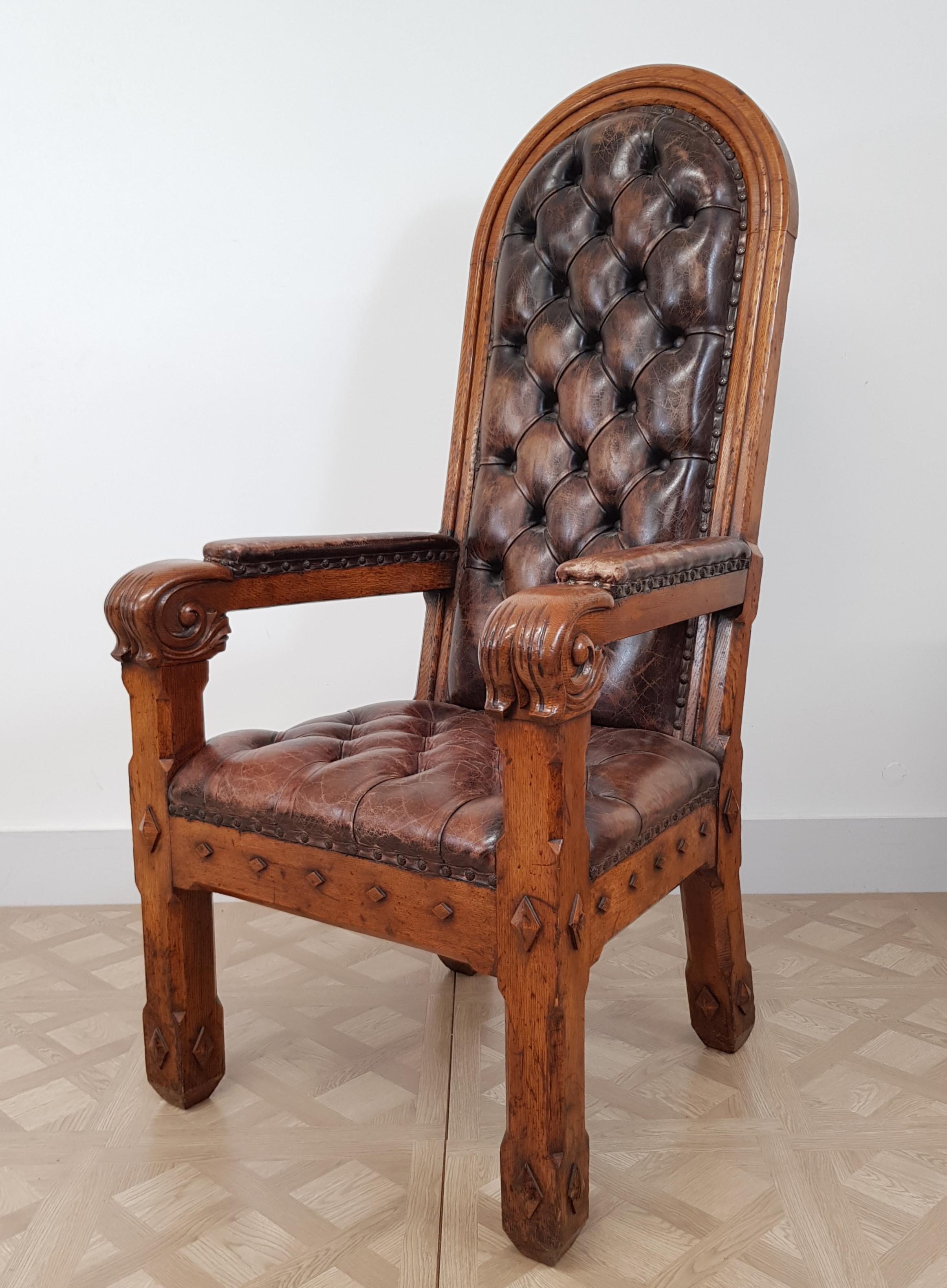 Paar Thronsessel / Sessel aus der Gotik des 19. im Angebot 3