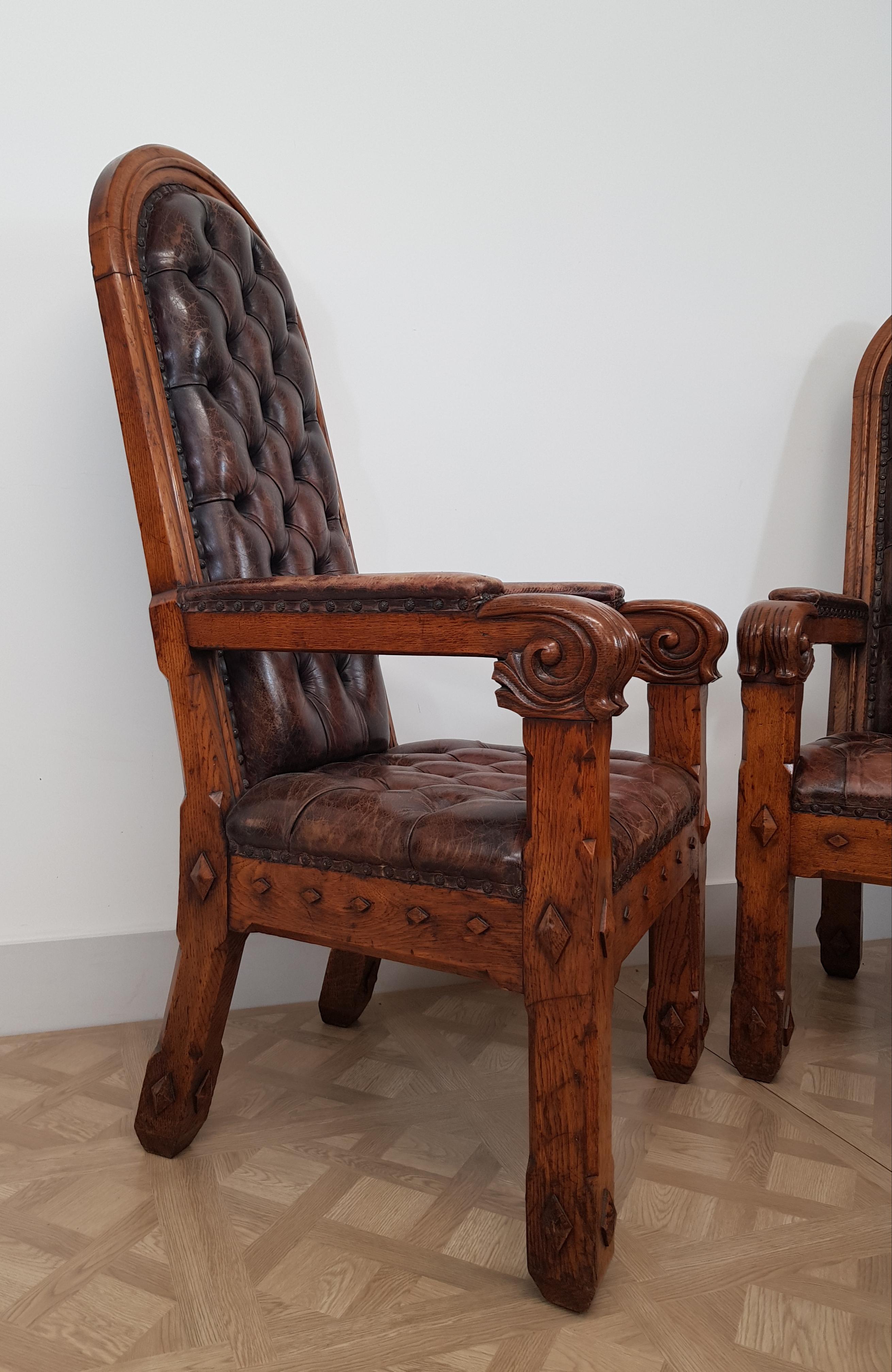 Paar Thronsessel / Sessel aus der Gotik des 19. im Angebot 5
