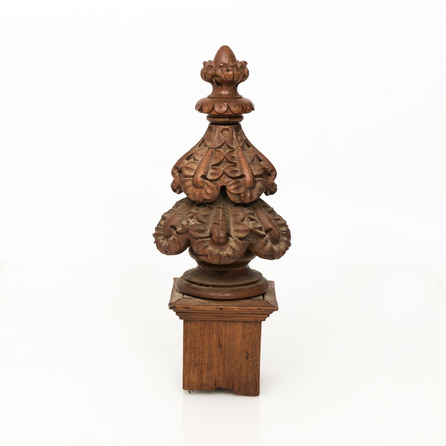 Pair of 19th Century Gothic Style Wood Carved Finials 10