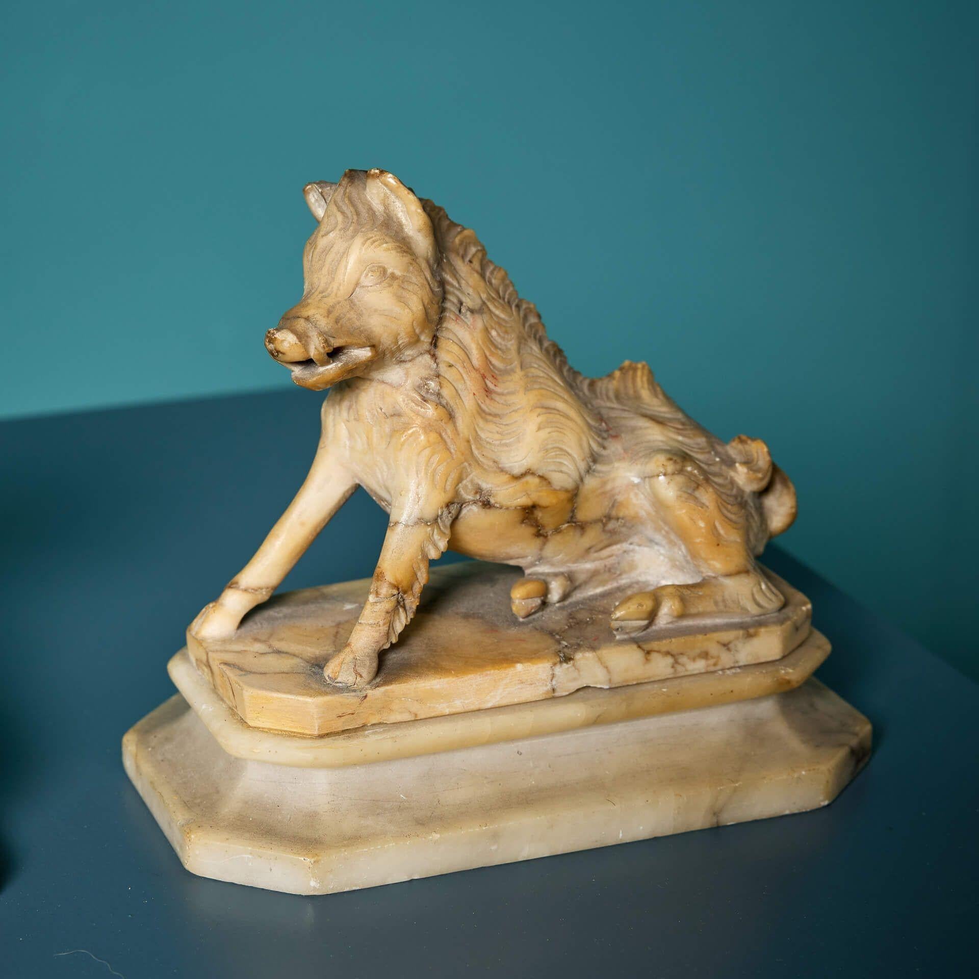 italien Paire de sculptures du Grand Tour du XIXe siècle d'après le sanglier des Offices en vente