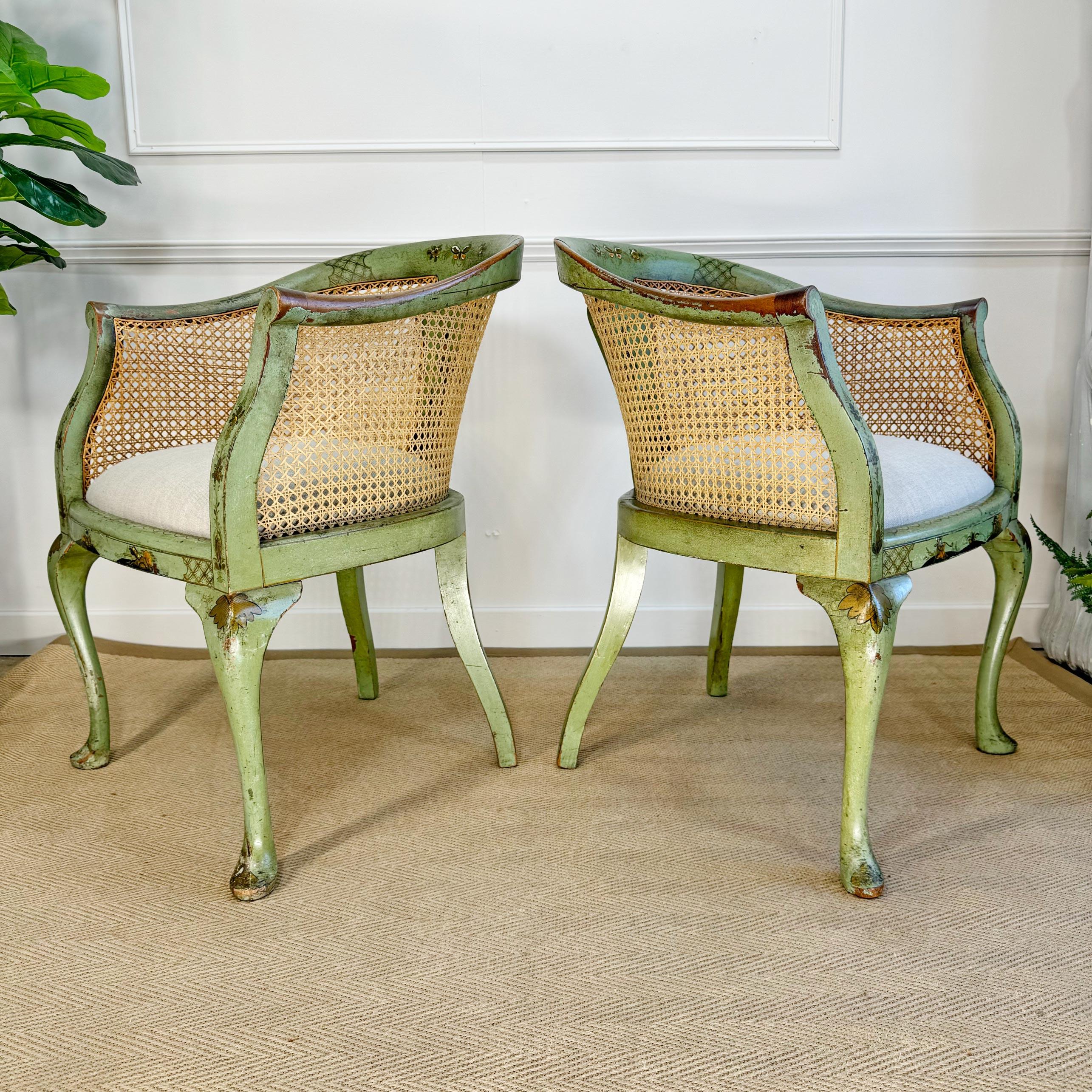 Pair of 19th Century Green Queen Anne Revival Chinoiserie Bergere Chairs For Sale 4