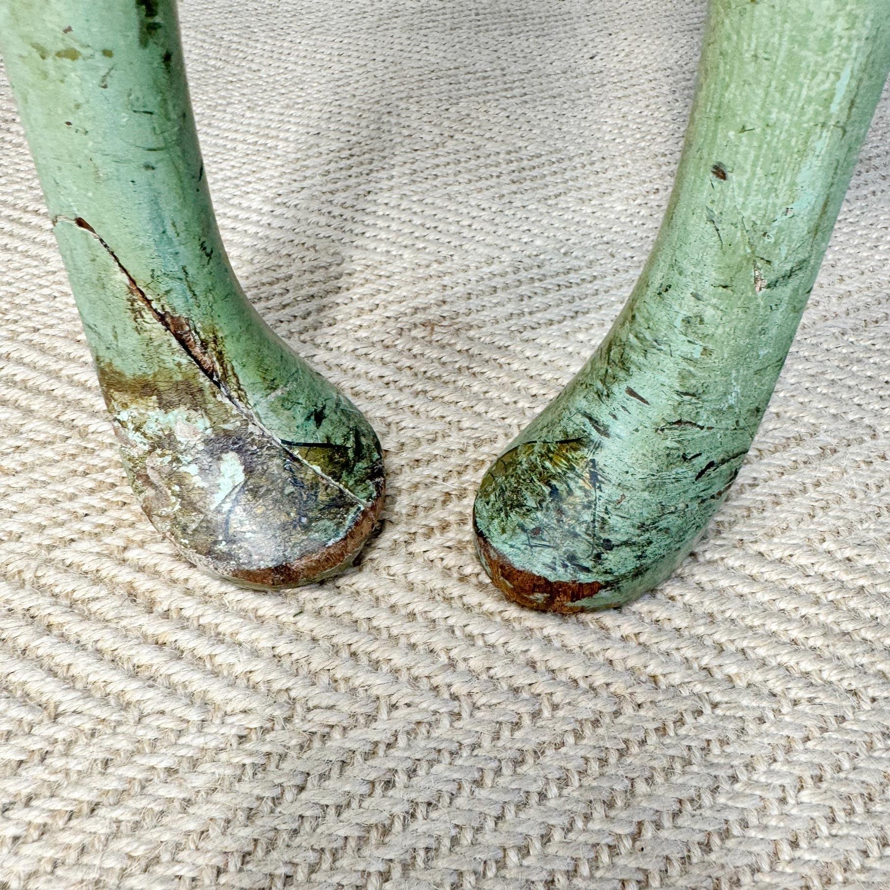 Paire de chaises à bergères du 19e siècle, de style Queen Anne Revive et de style Chinoiserie en vente 9