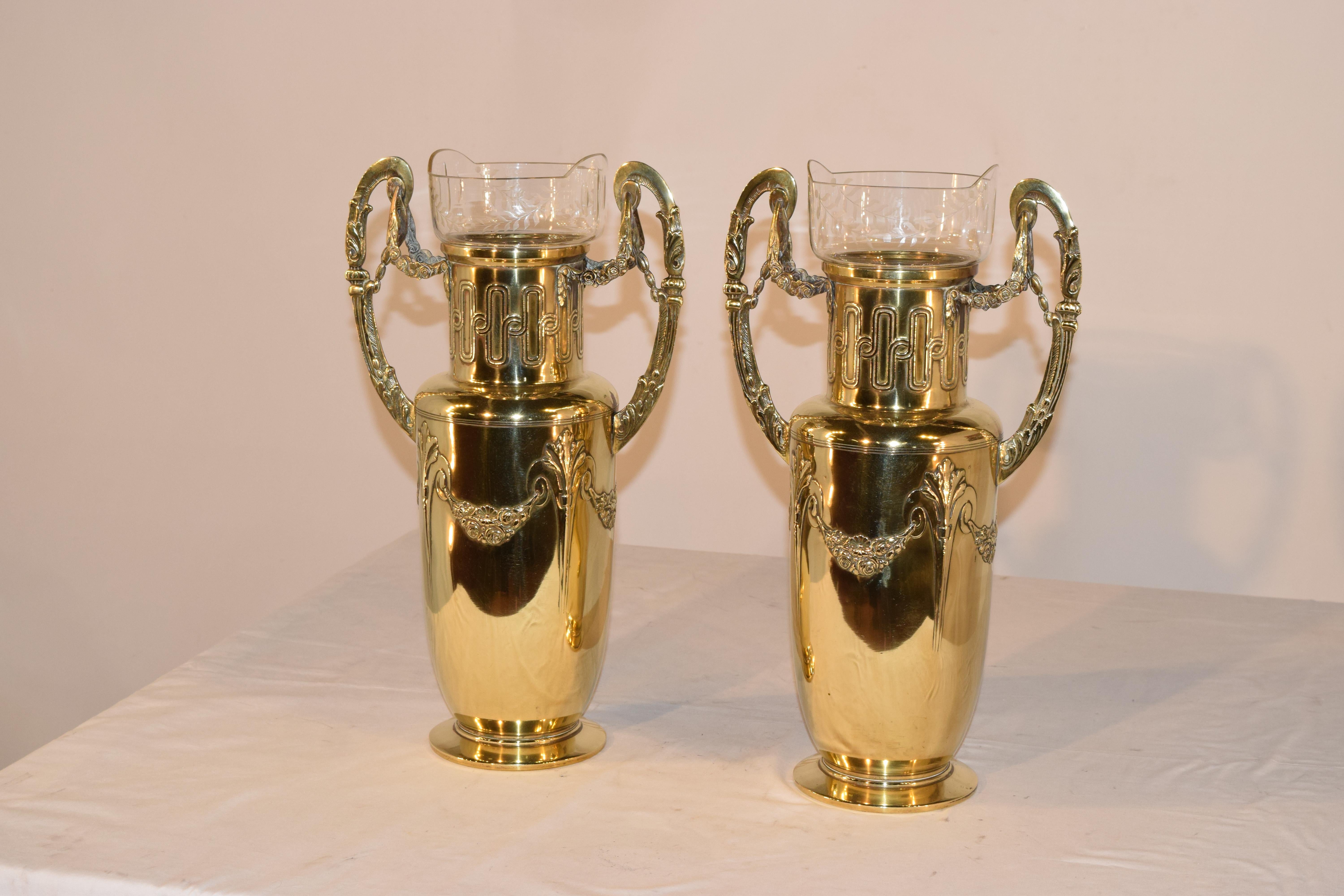 Pair of 19th Century Hand Cast Brass Vases with Glass Inserts For Sale 4