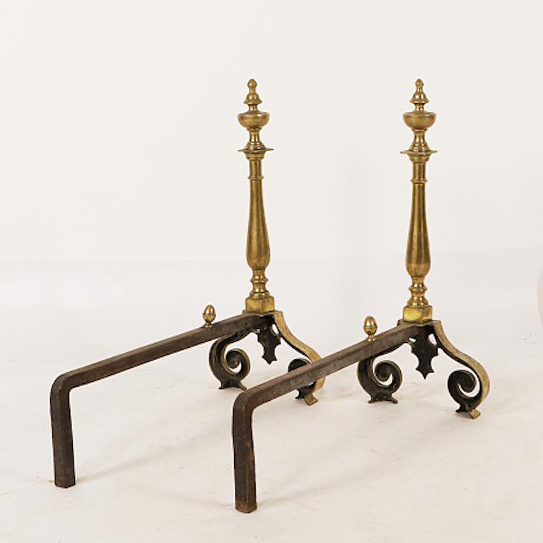 Pair of 19th Century Hearth Fireplace Fire Dogs In Good Condition In New York, NY