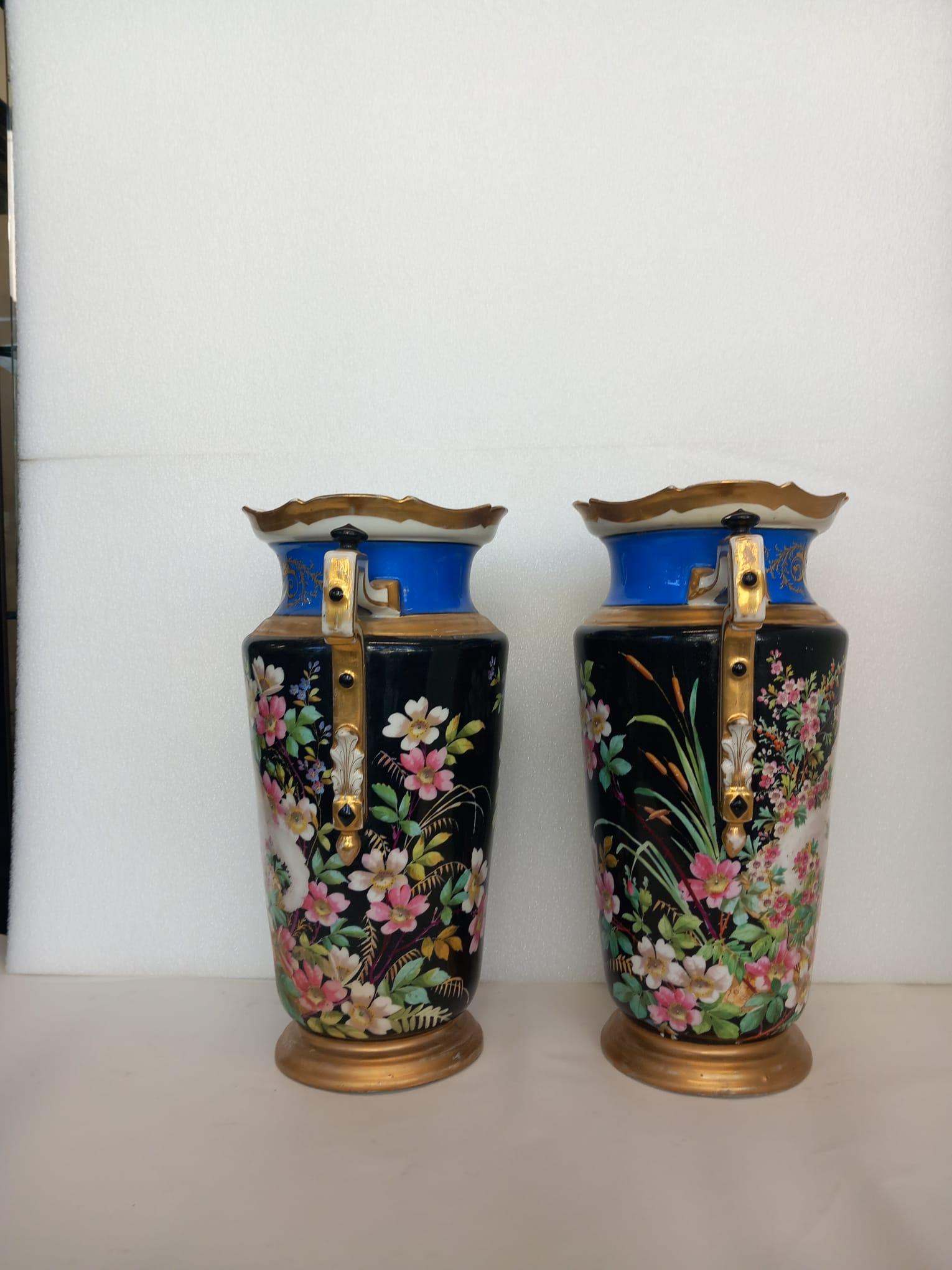 Pair of 19th Century highly decorative Parisian vases  In Good Condition For Sale In London, GB