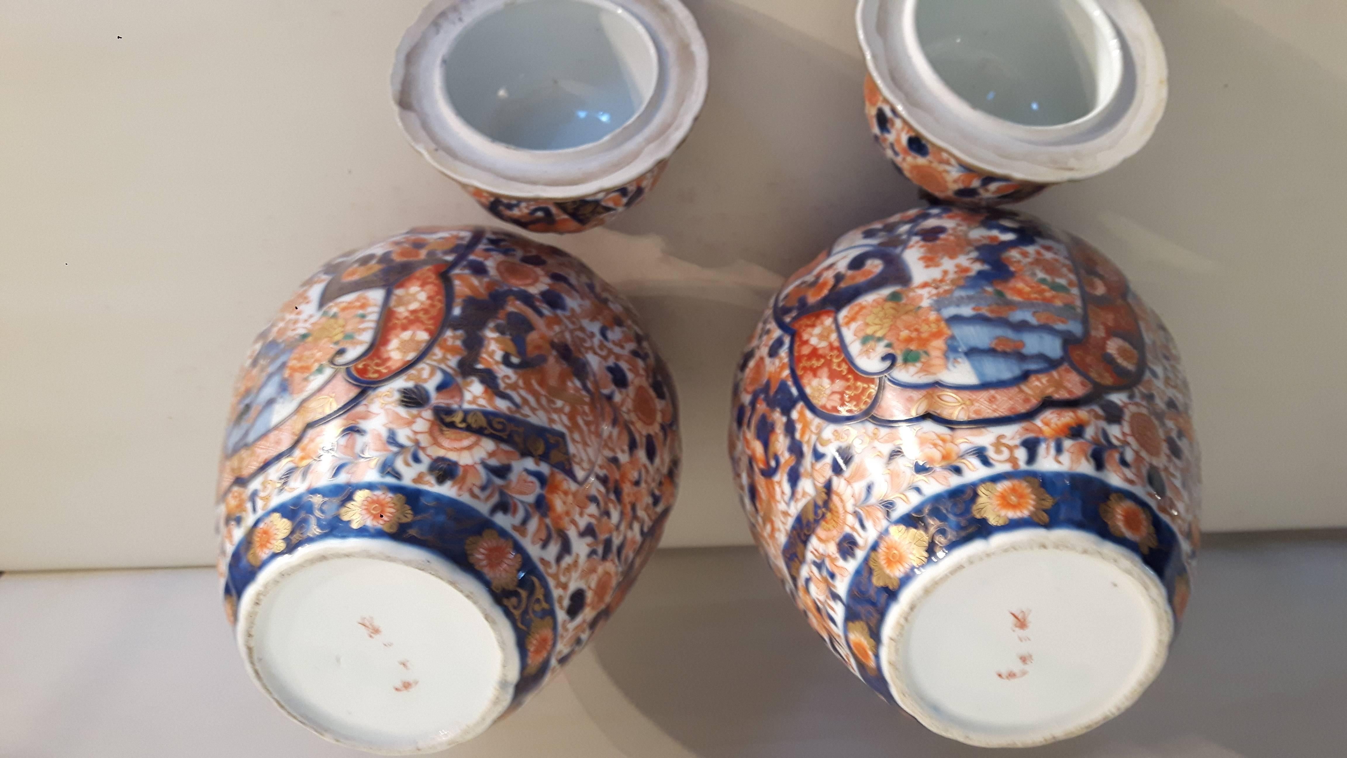 Glazed Pair of 19th Century Imari Lided Vases