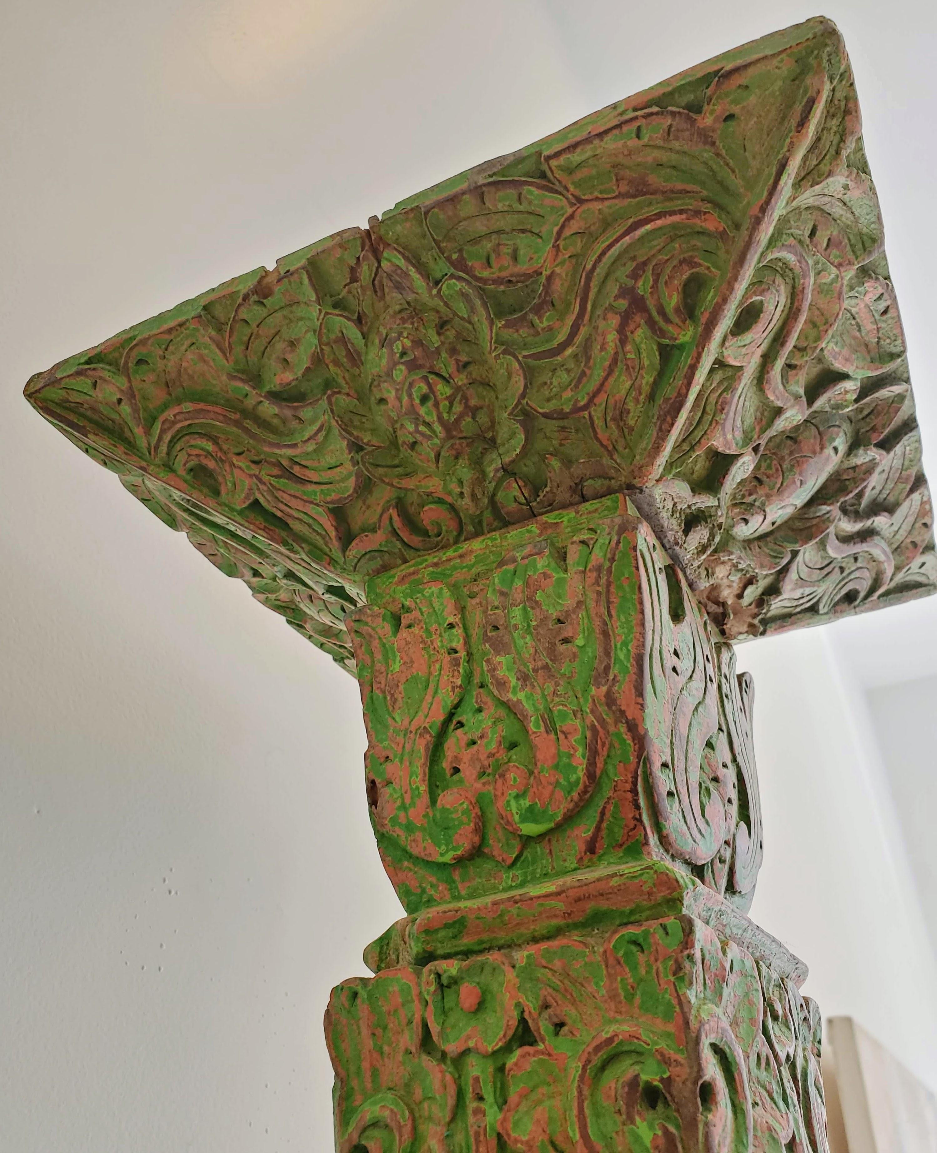 Pair of 19th Century Indonesian Carved Green and Red Painted Teak Columns For Sale 4