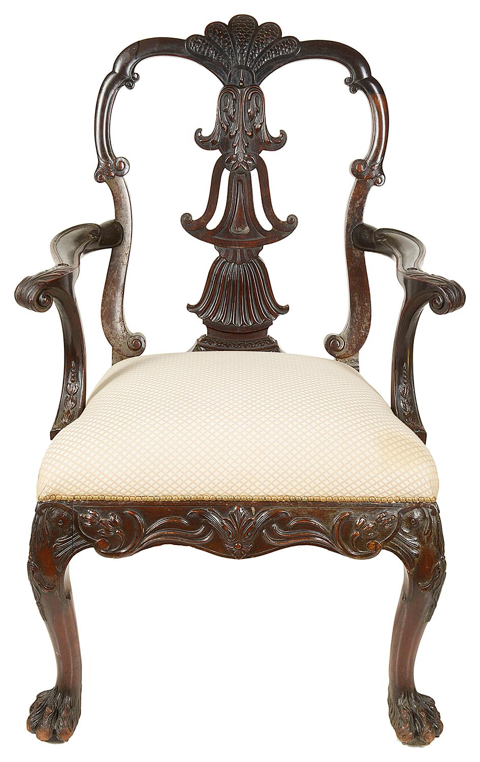 Anglais Paire de fauteuils d'influence irlandaise du XIXe siècle en vente