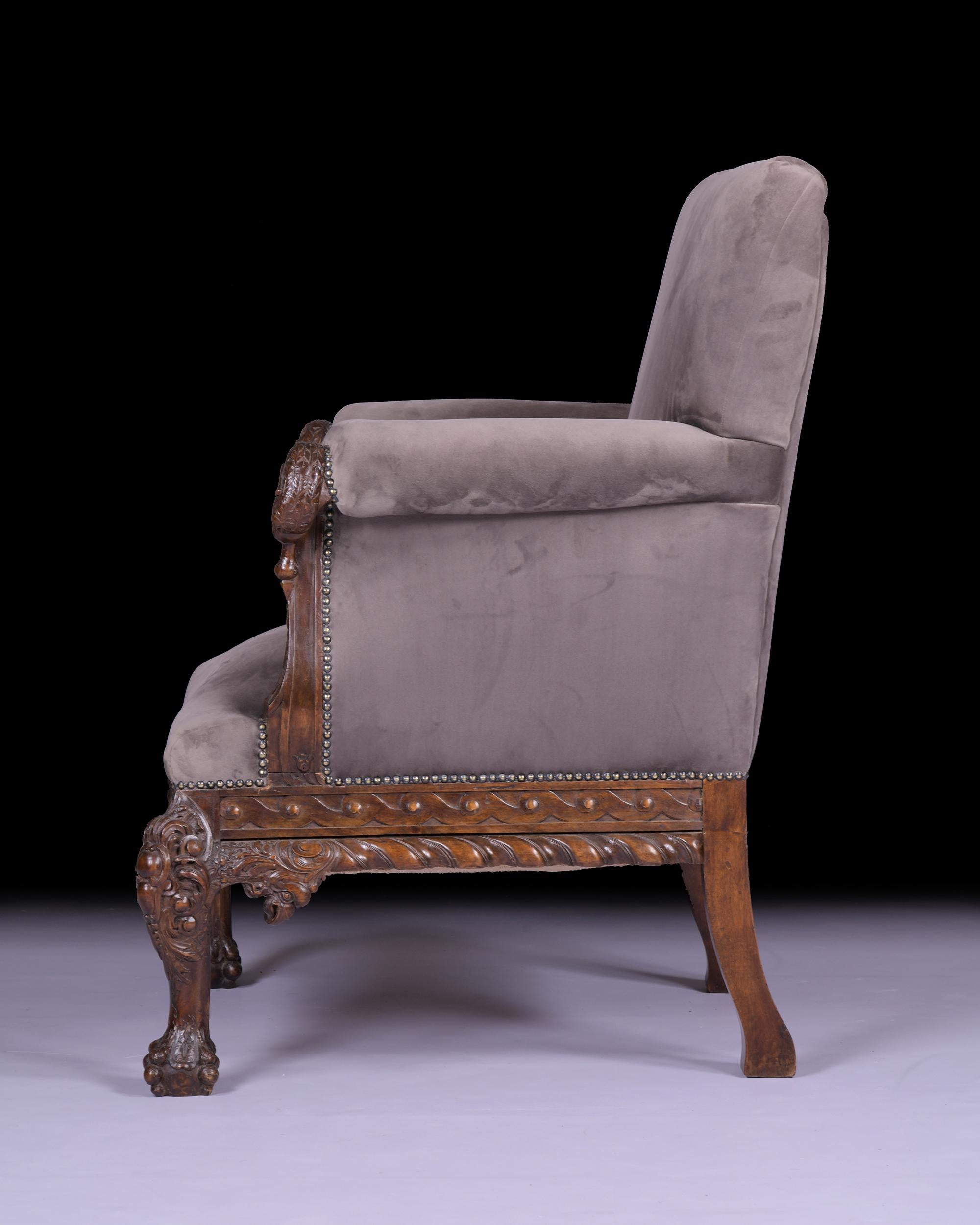 Carved Pair of 19th Century Irish Mahogany Armchairs For Sale