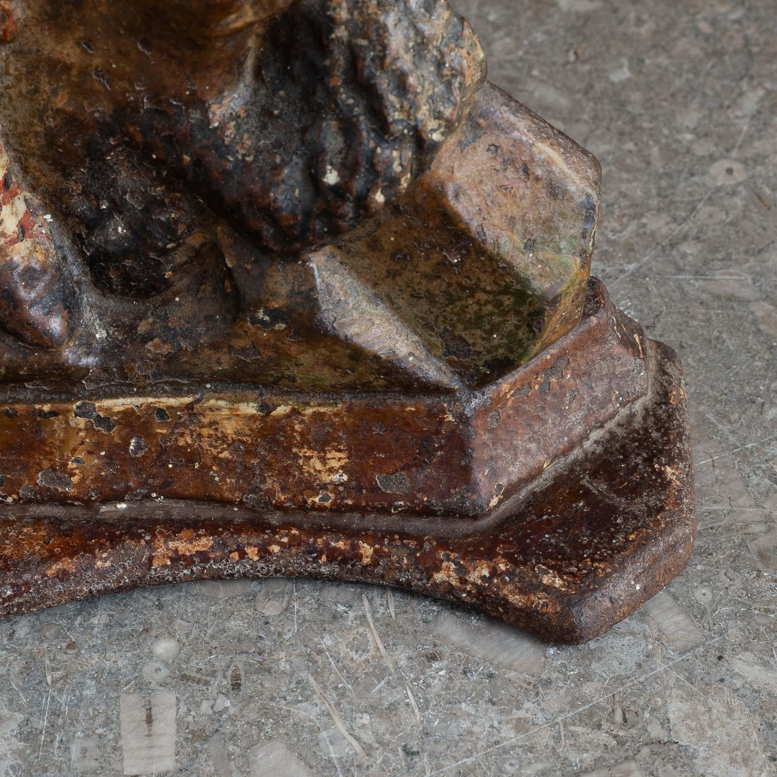 Inglese Coppia di porte in ferro del XIX secolo raffiguranti un soldato scozzese in vendita