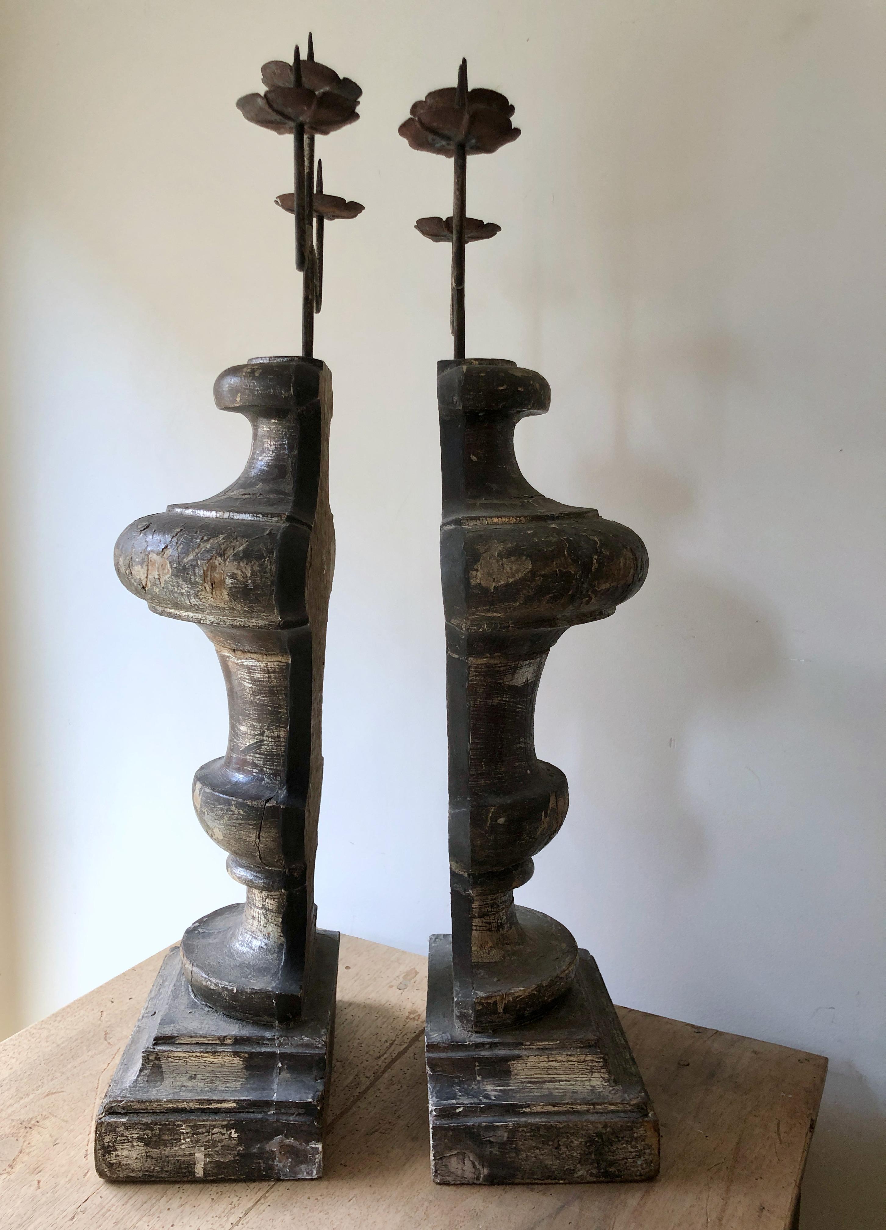 Hand-Carved Pair of 19th Century Italian Altar Candelabras For Sale