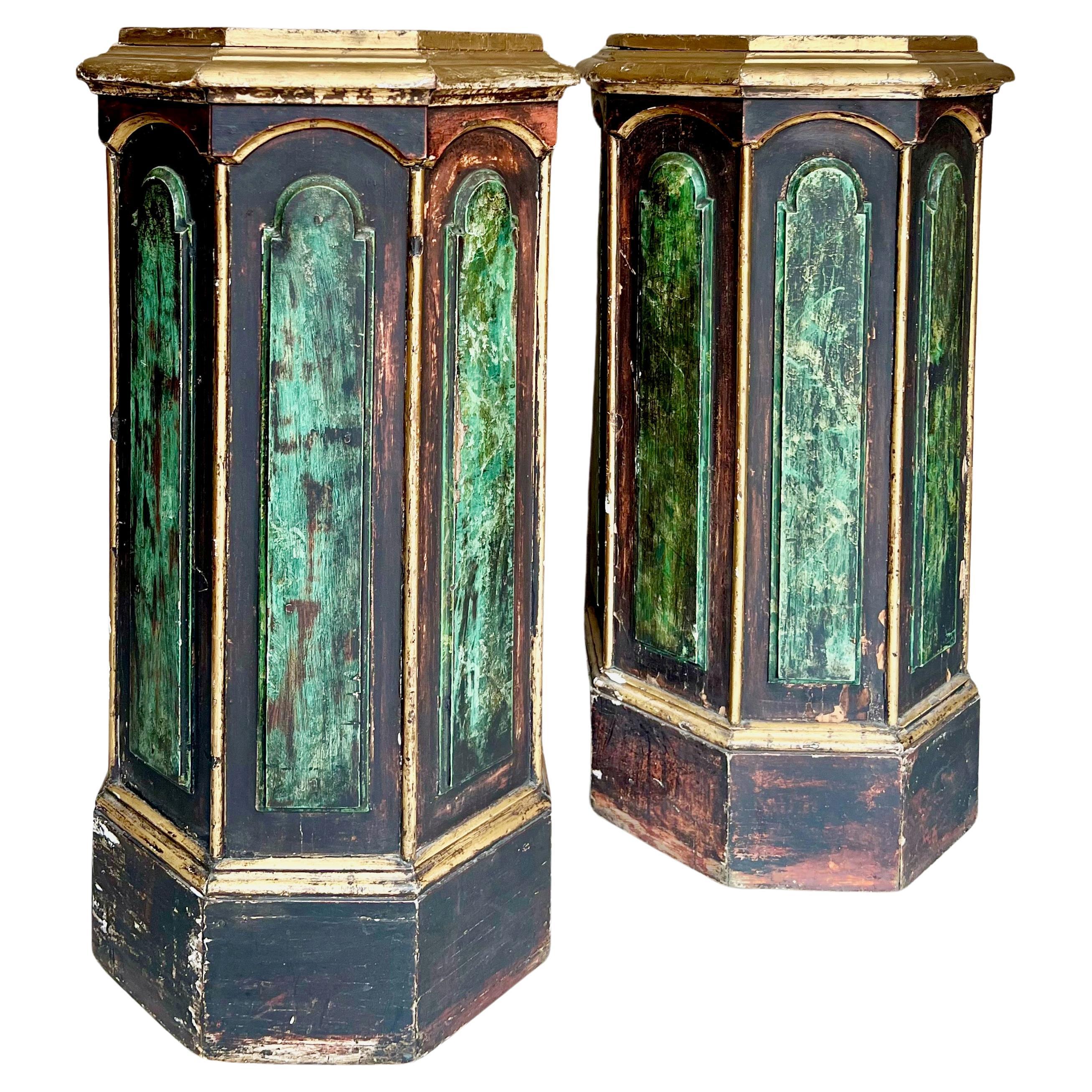 Pair of 19th century Italian Bust Stands/Pedestals For Sale