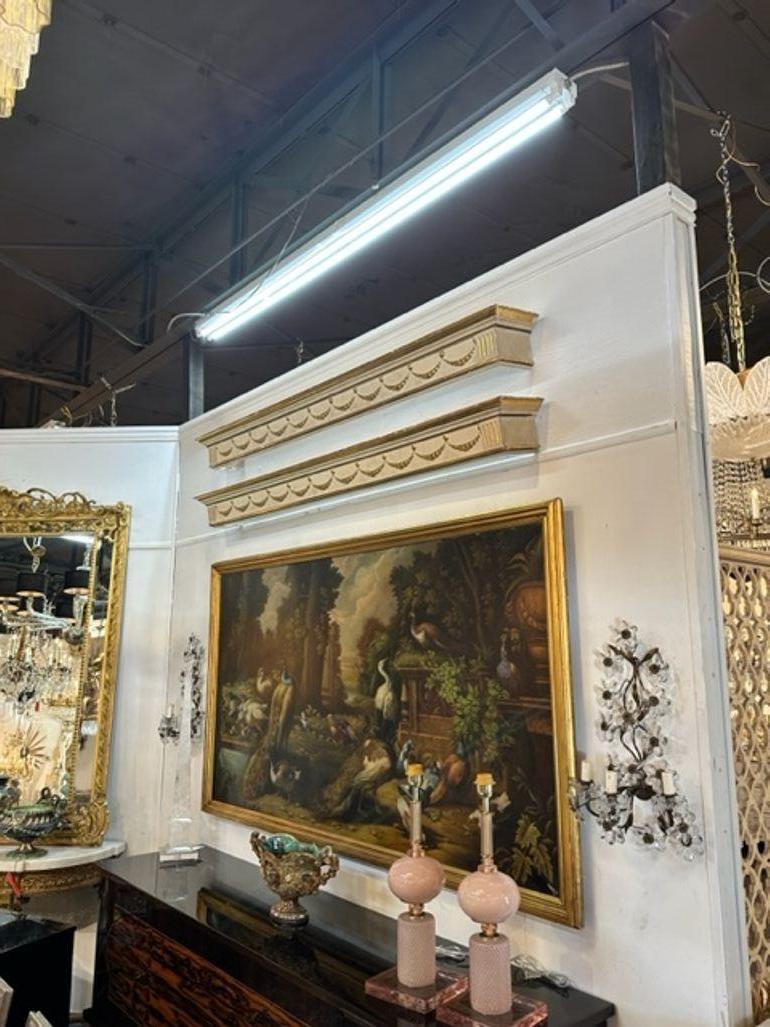 Pair of 19th Century Italian Carved and Parcel Gilt Window Valences For Sale 1