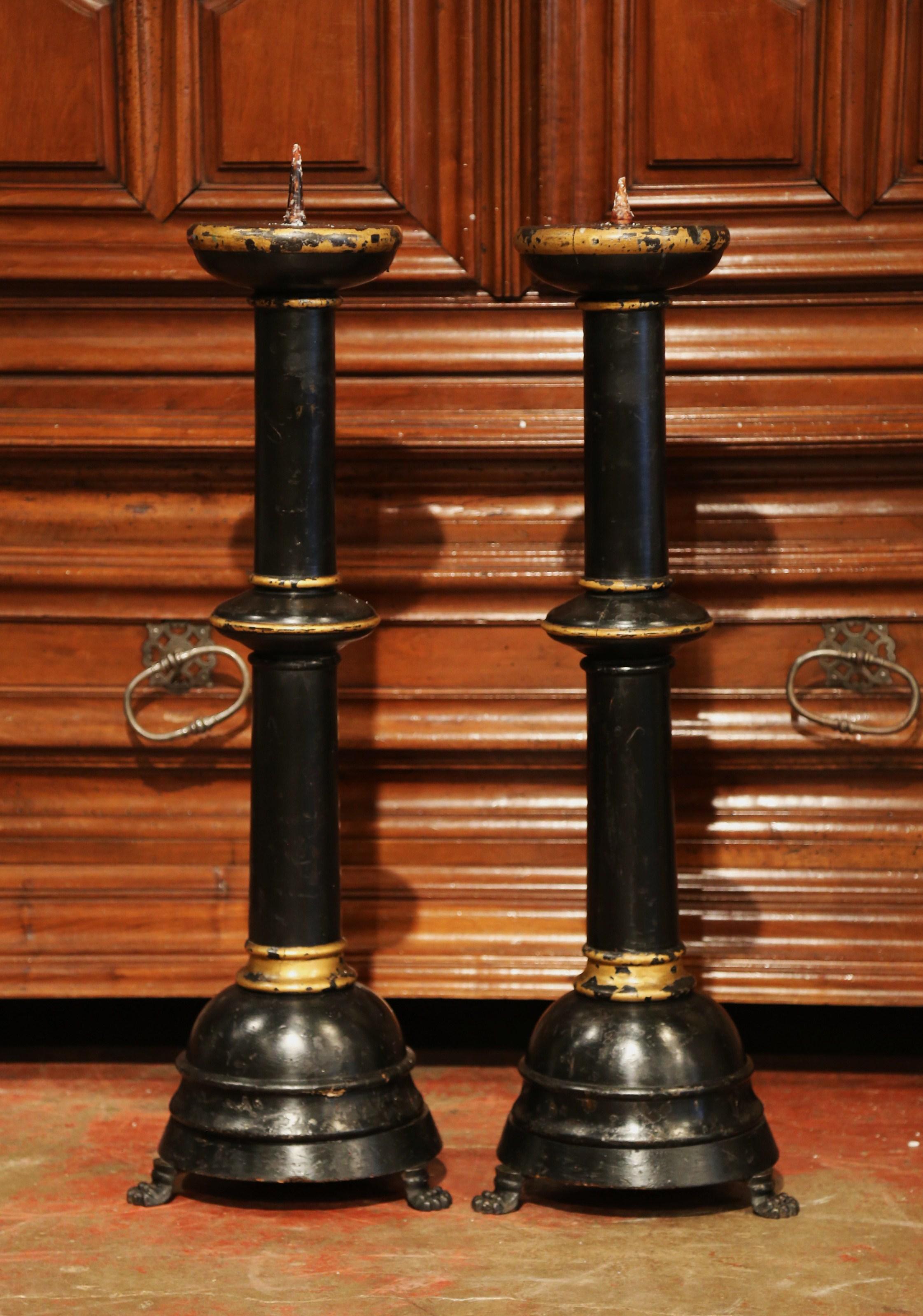 Pair of 19th Century Italian Carved Blackened and Gilt Candlesticks In Excellent Condition For Sale In Dallas, TX