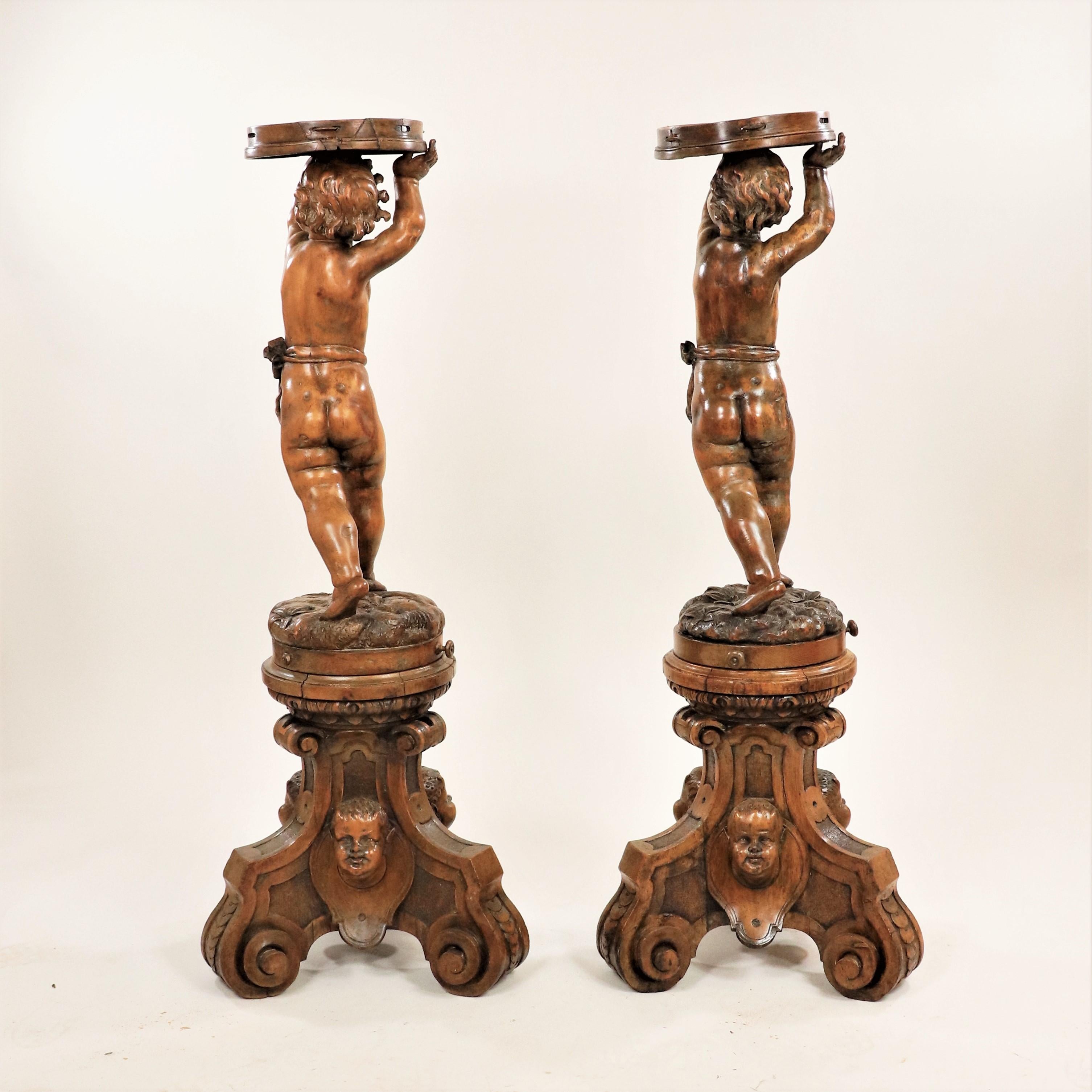 Renaissance Pair of 19th Century Italian Carved Wood Figures of Cherubs/Putti For Sale